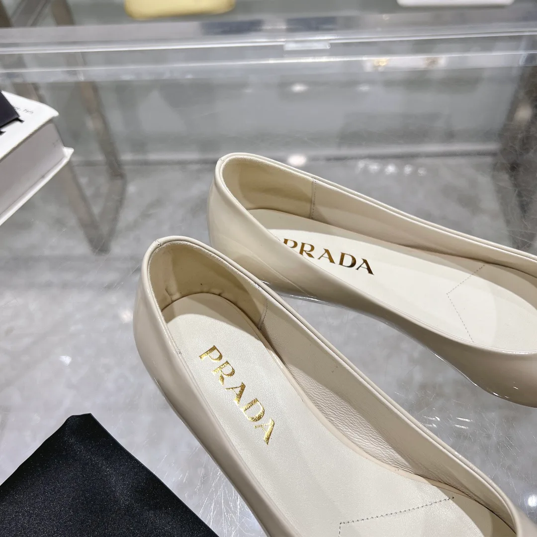 Туфли Женские Prada 11522277