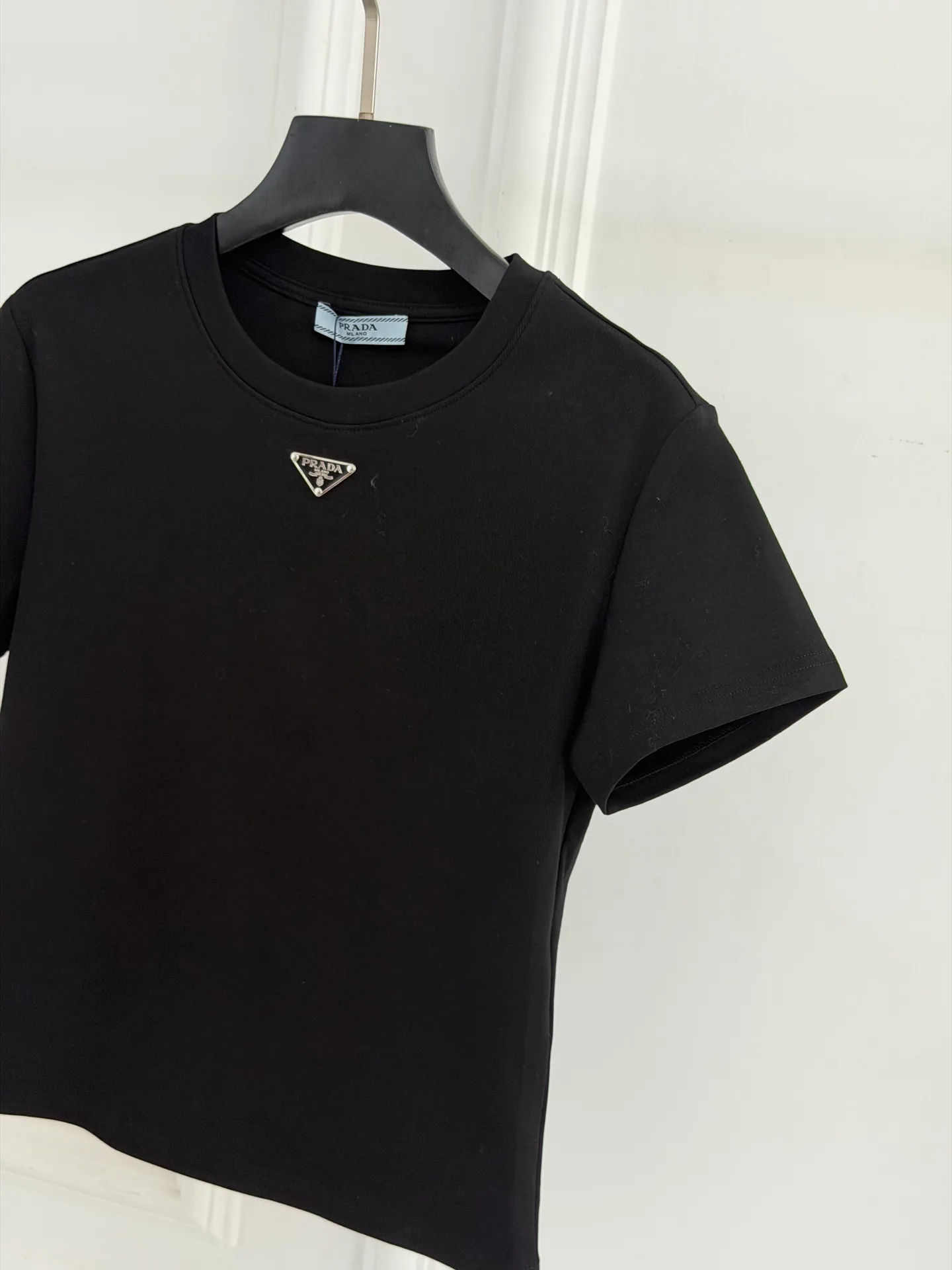 Футболки Женские Prada 11811814