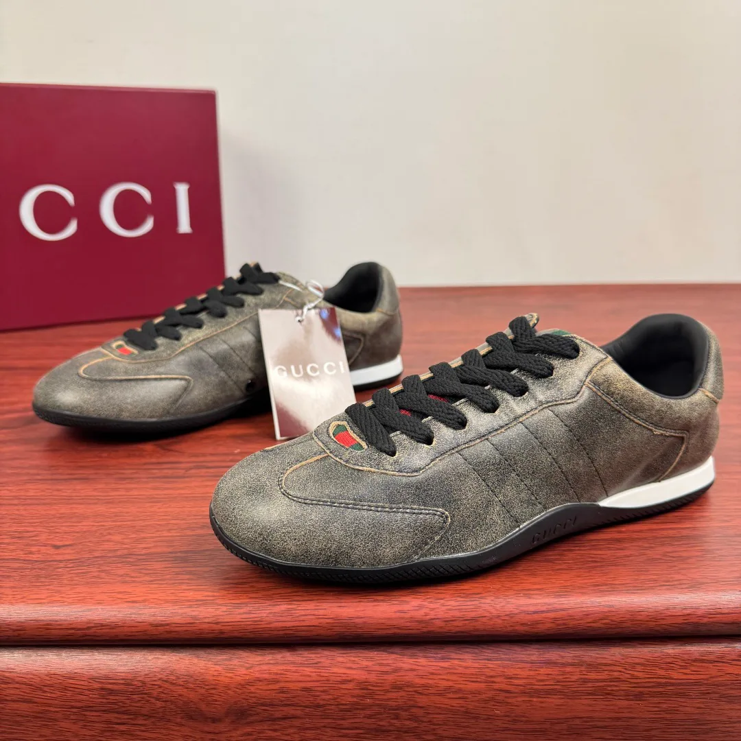 Кроссовки Женские Gucci 1880483