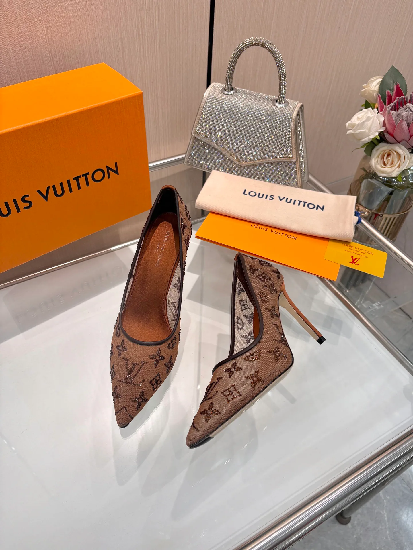 Туфли Женские Louis Vuitton 19597271