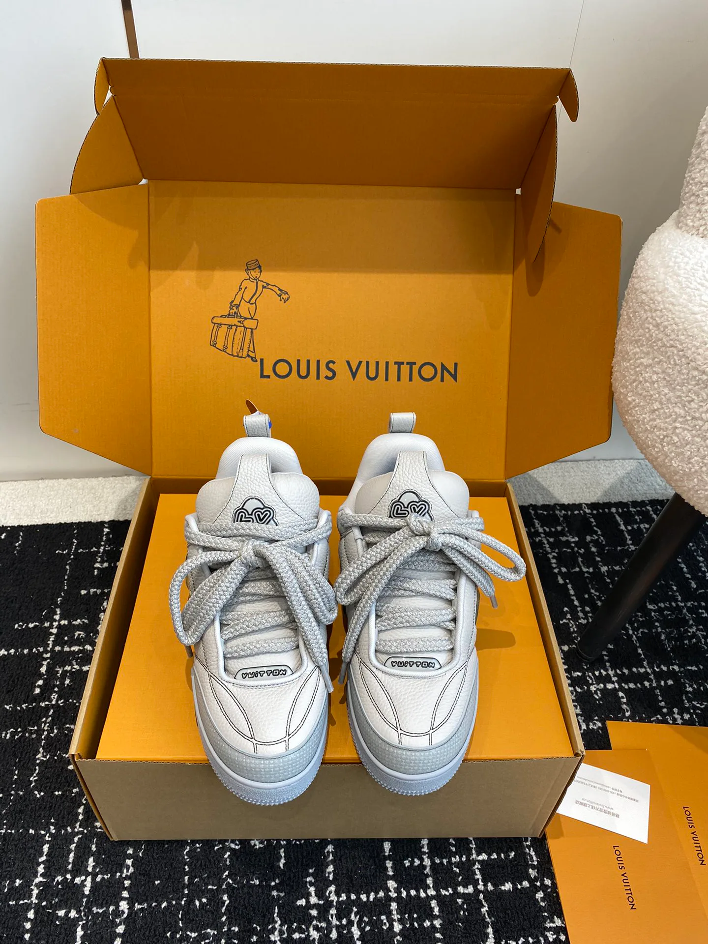 Кроссовки Женские Louis Vuitton