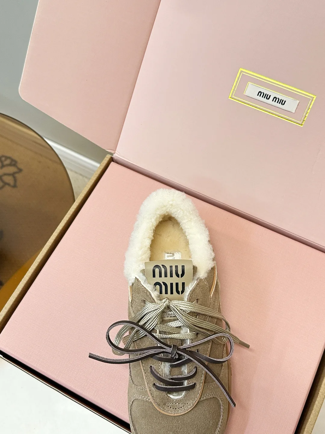 Кроссовки Женские Miu Miu 18164564
