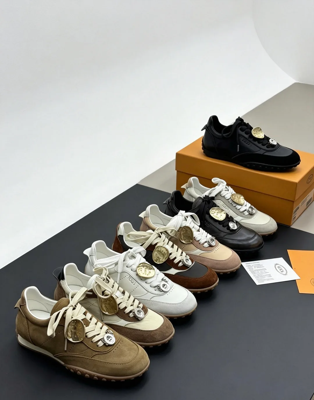 Кроссовки Женские Tod's 18732015