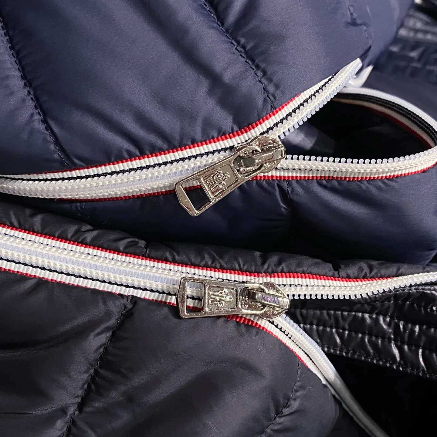 Куртки И Пуховики Мужские Moncler 339619