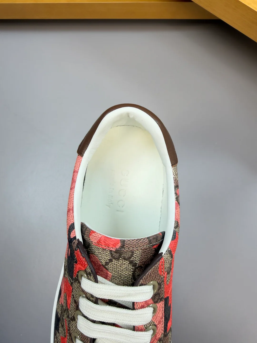 Кеды Женские Gucci 11702491