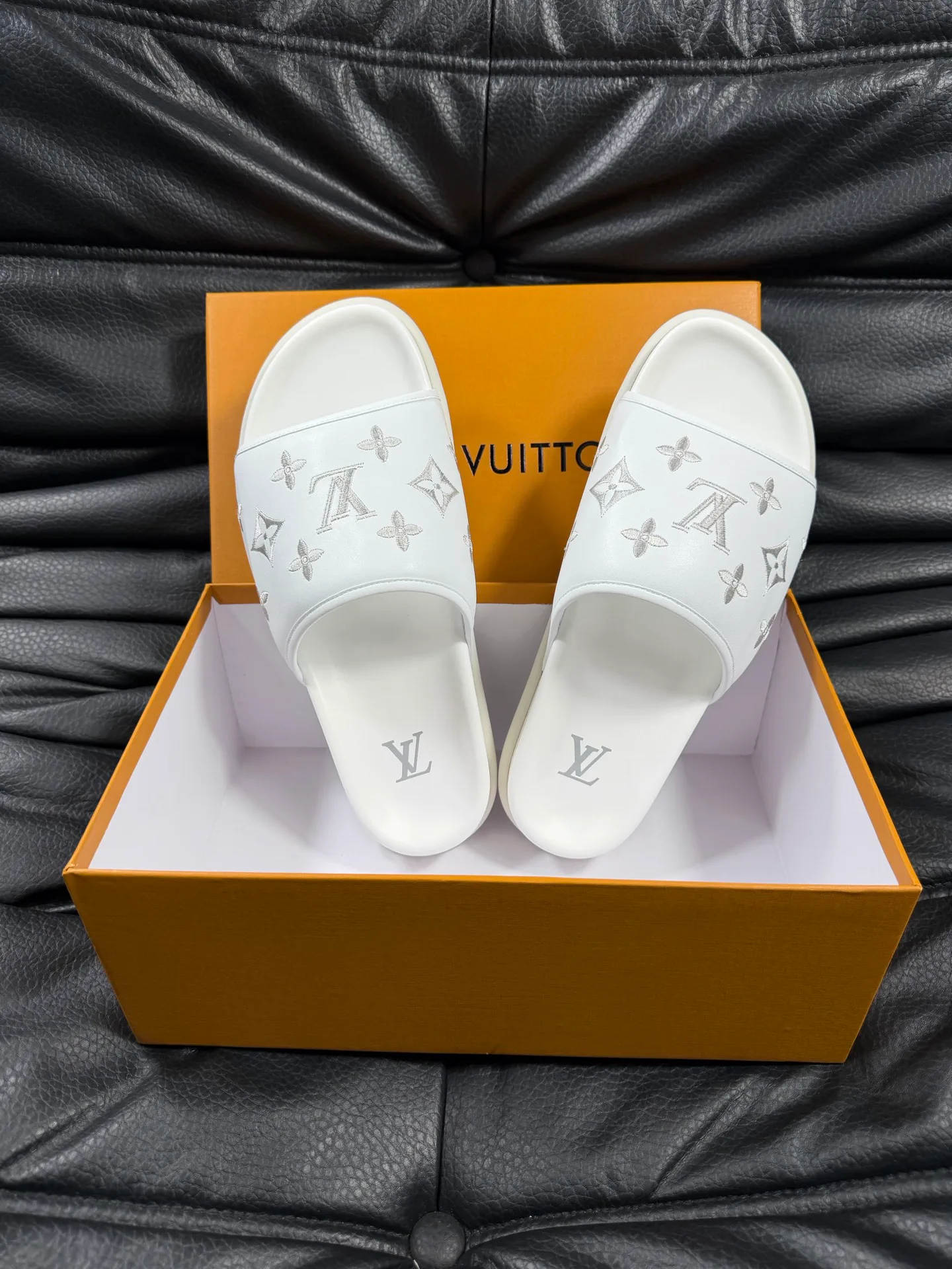 Шлепанцы Женские Louis Vuitton 991669