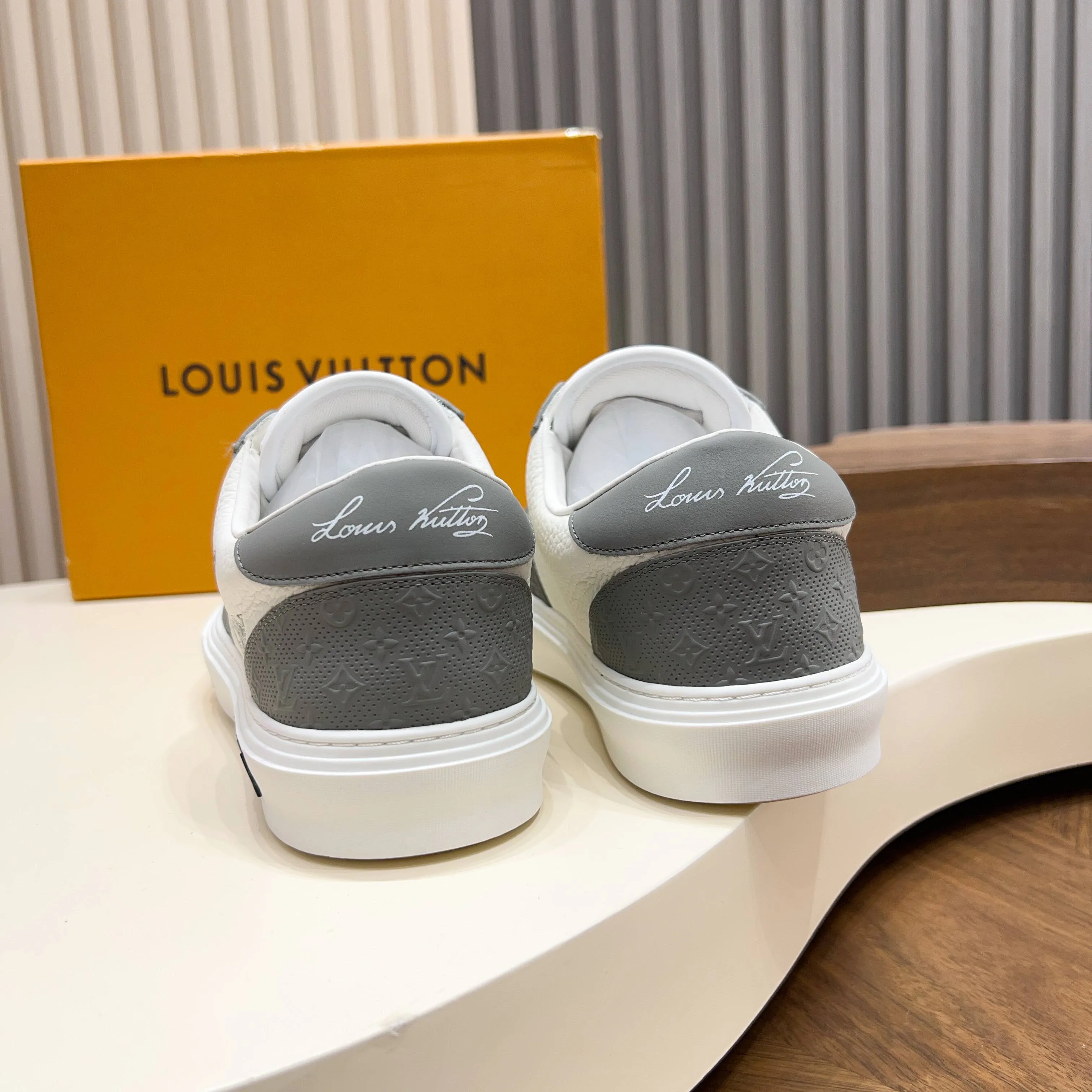 Кроссовки Мужские Louis Vuitton 17921407