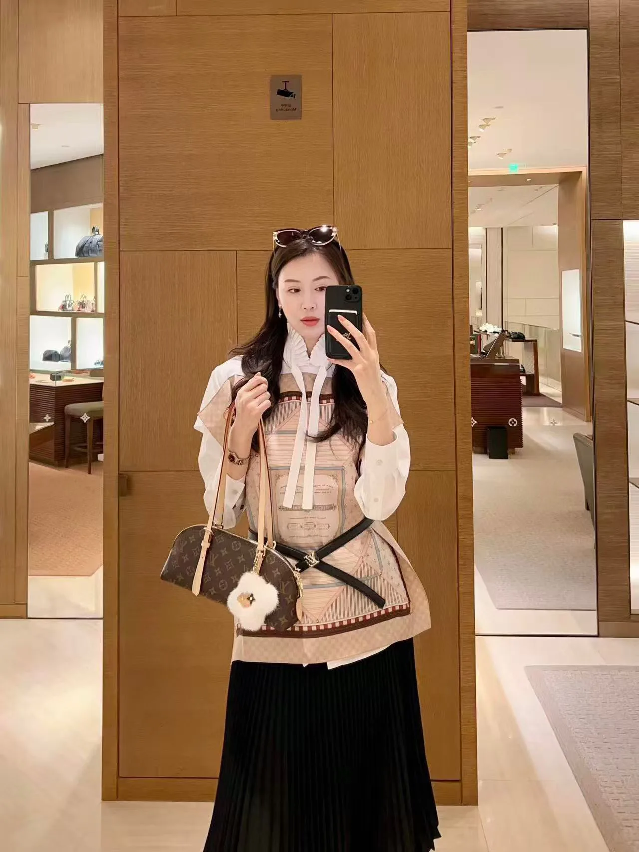 Футболки Женские Louis Vuitton 13232123