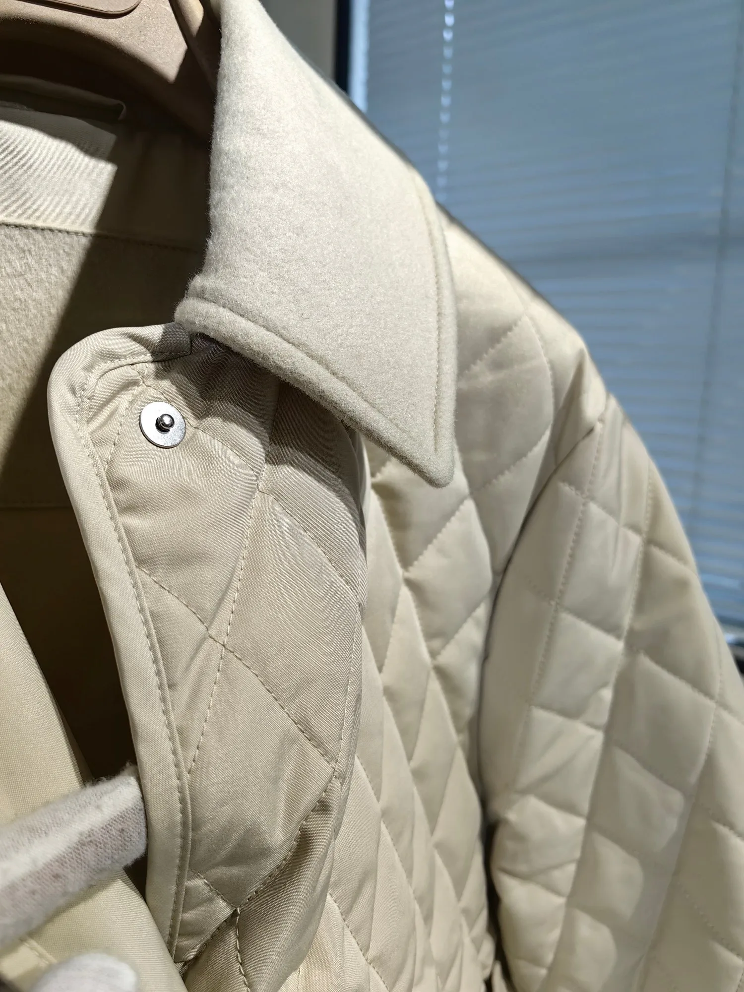 Куртки И Пуховики Женские Loro Piana 1007710