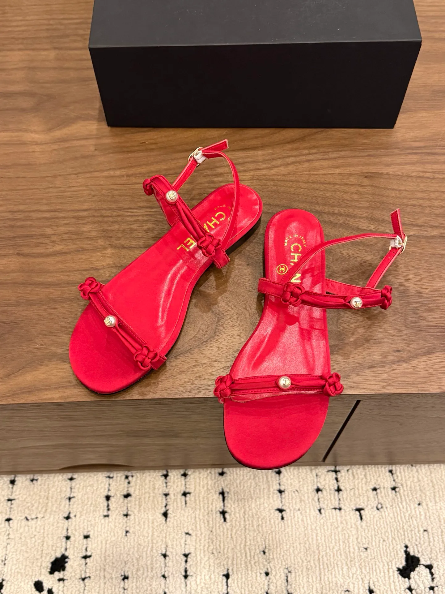 Шлепанцы Женские Chanel 11269837