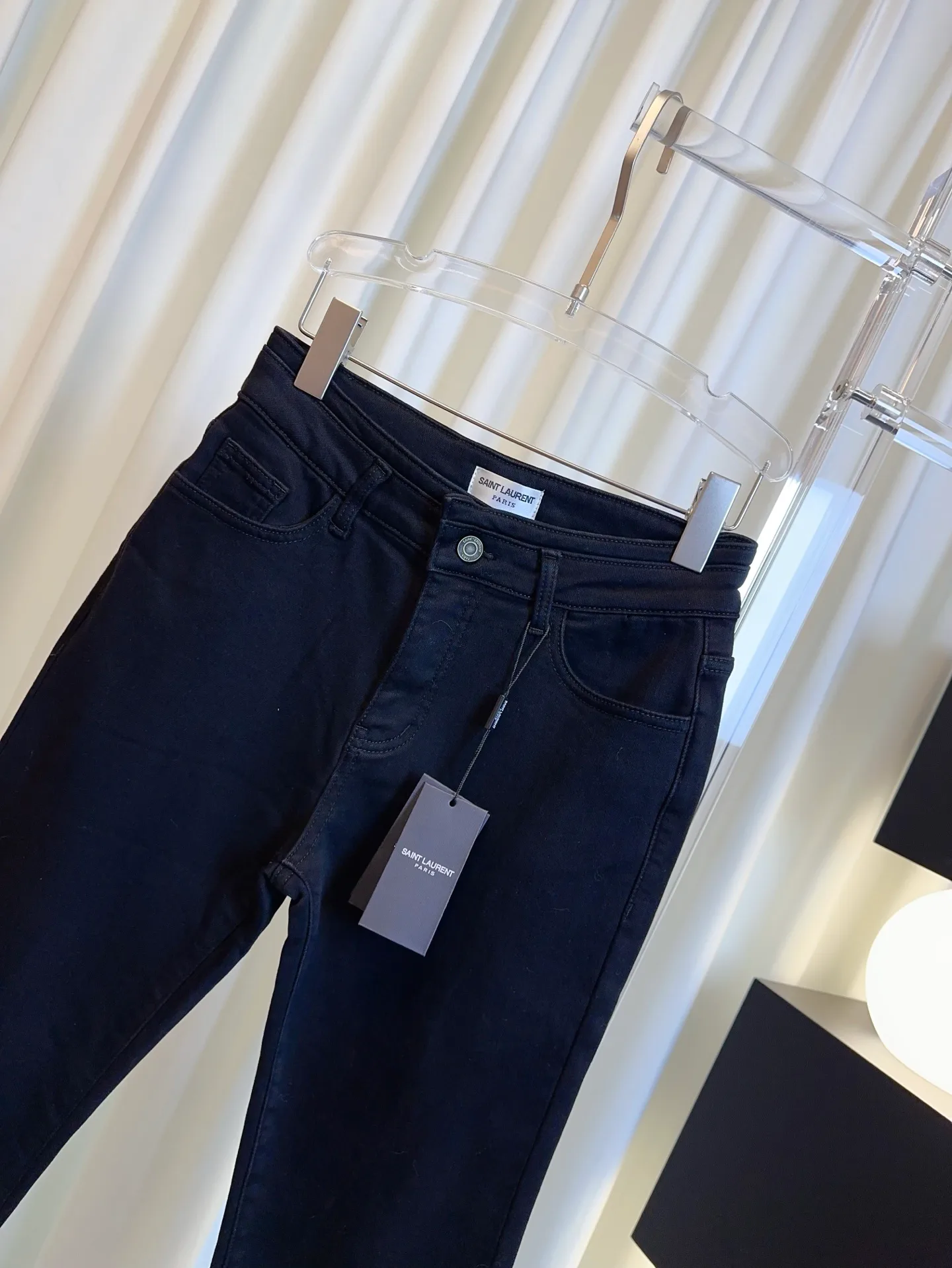 Джинсы Женские Saint Laurent 354585