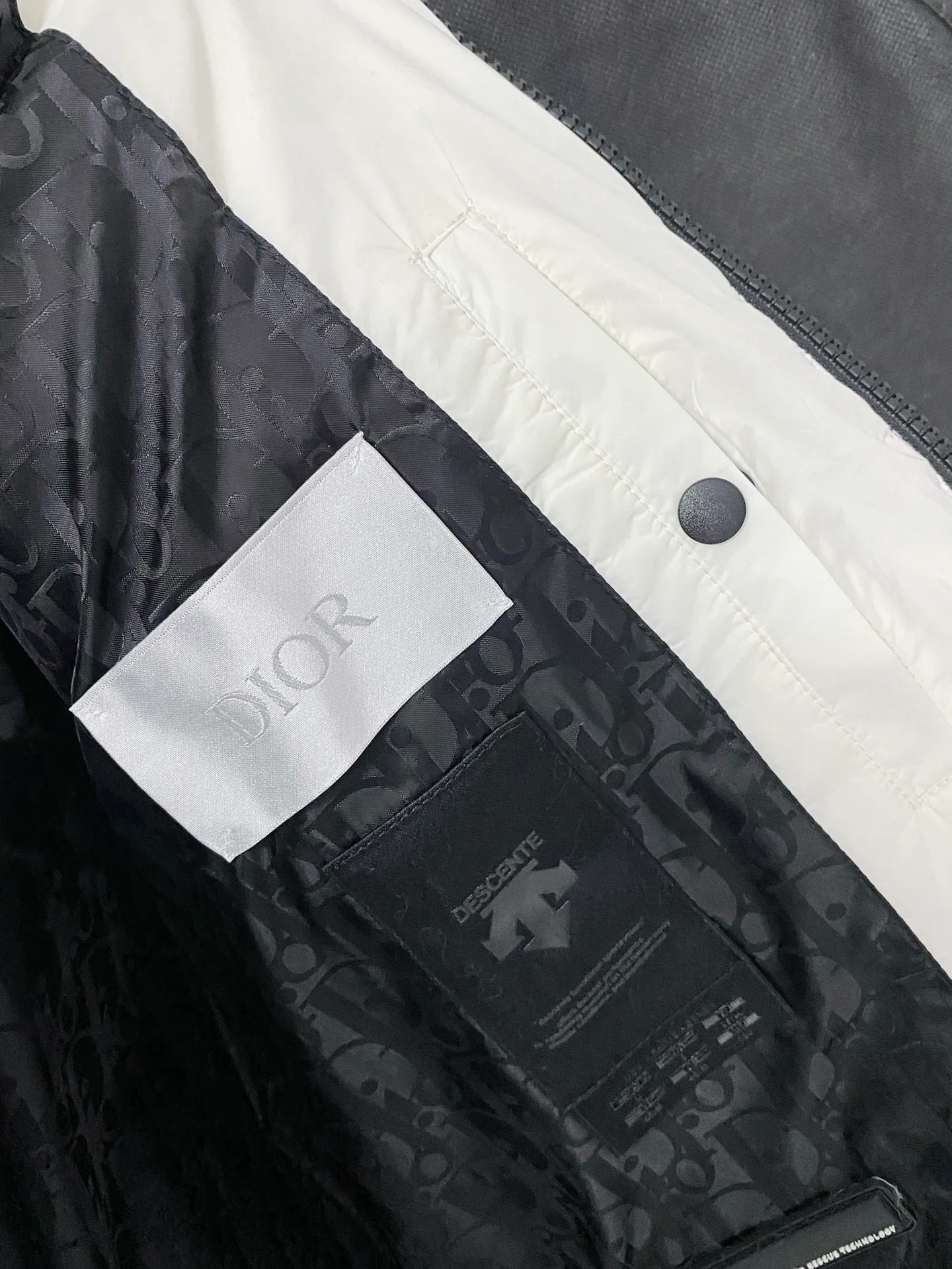 Куртки И Пуховики Мужские Christian Dior 938682