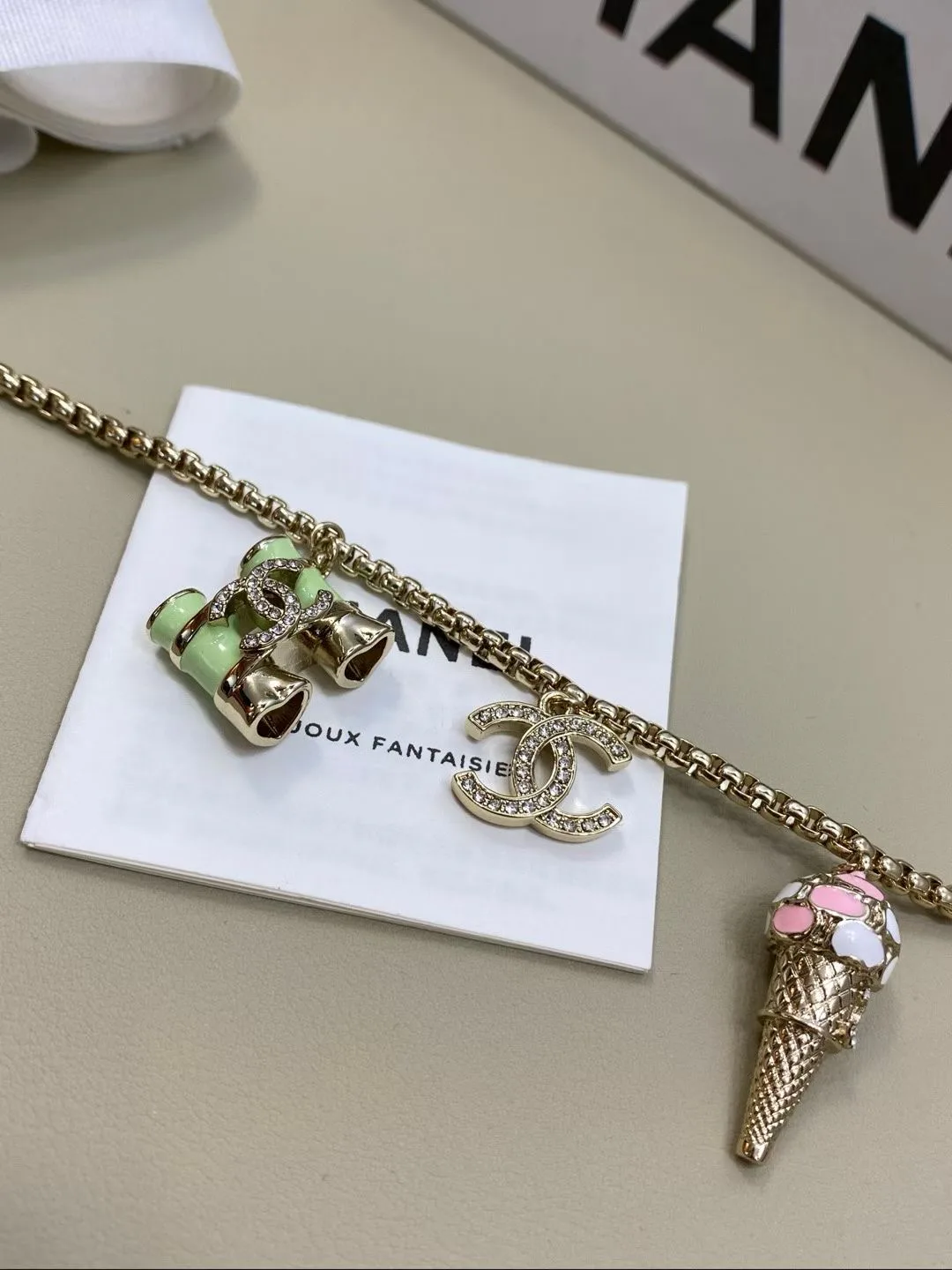Бижутерия Chanel 11750582