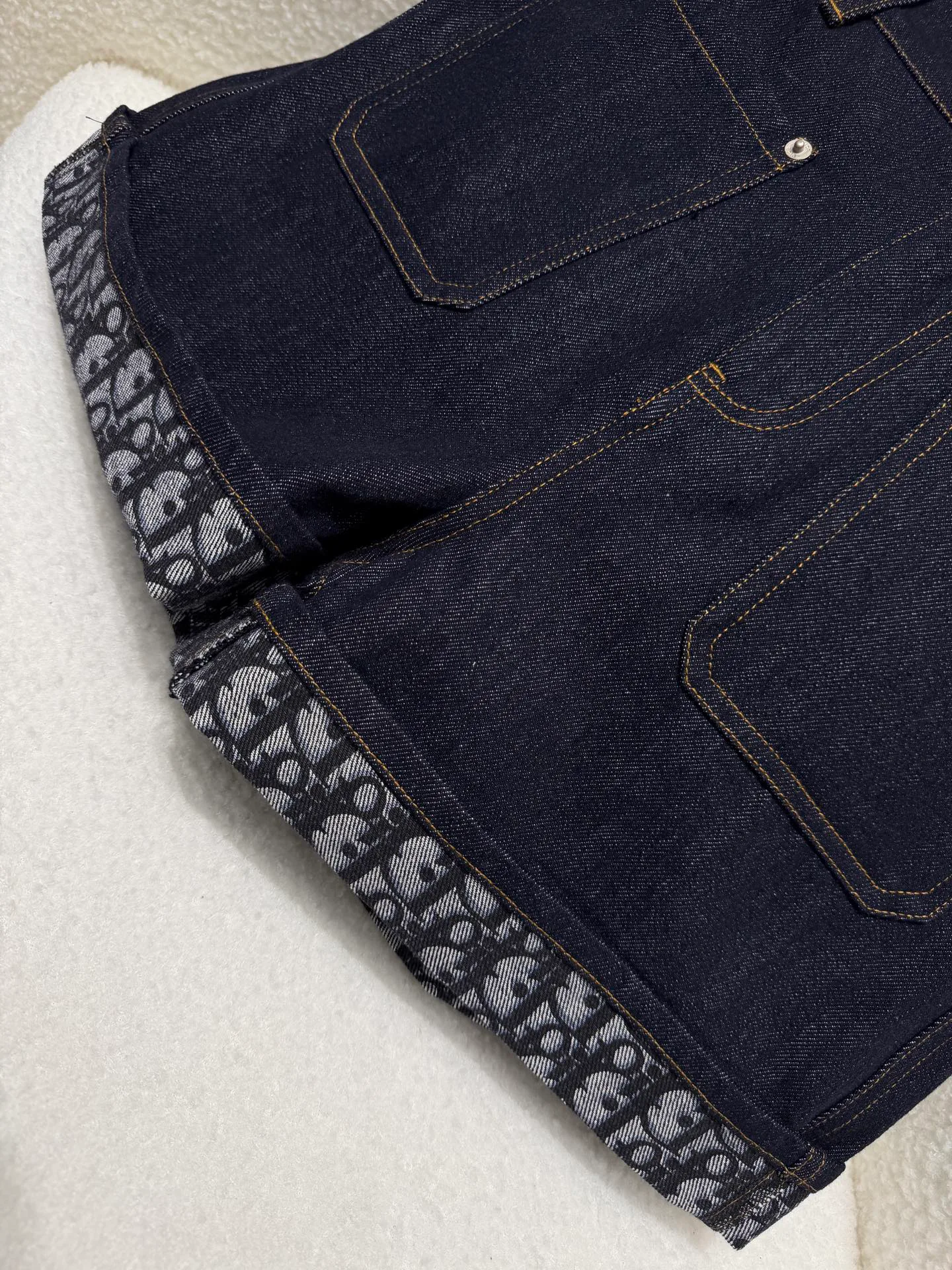 Шорты Женские Christian Dior 12829570