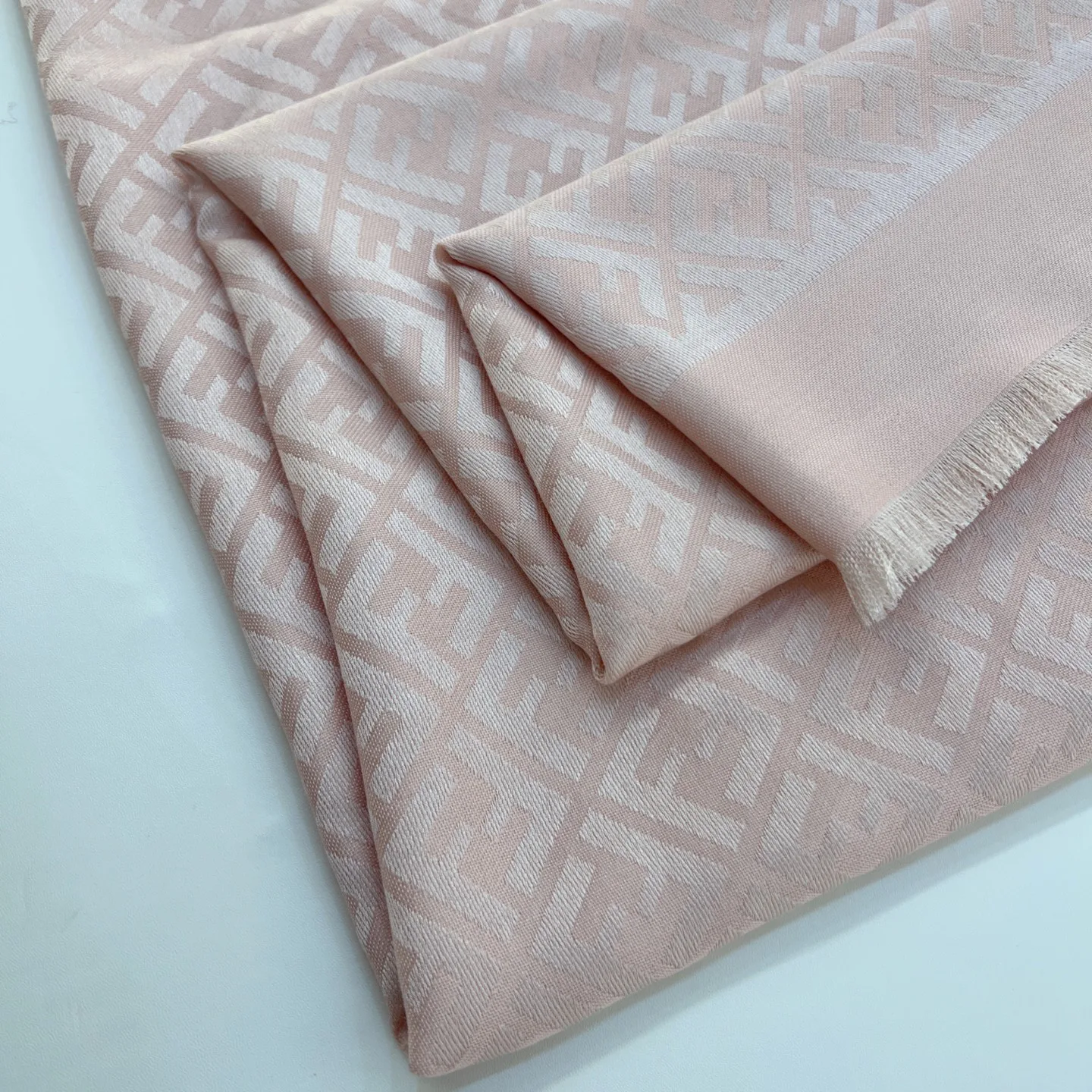 Шарфы Fendi 397437