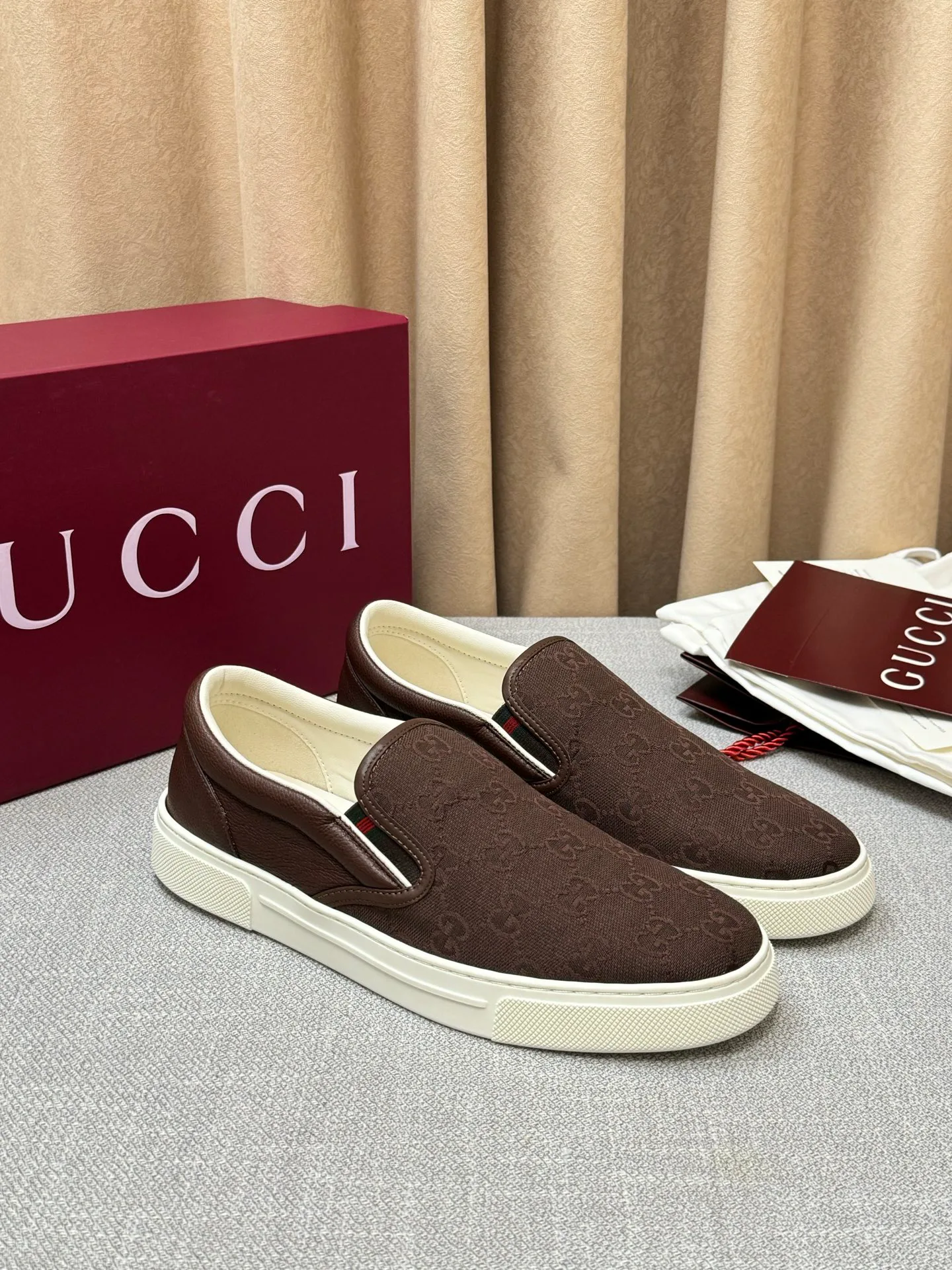 Кроссовки Мужские Gucci 17620472