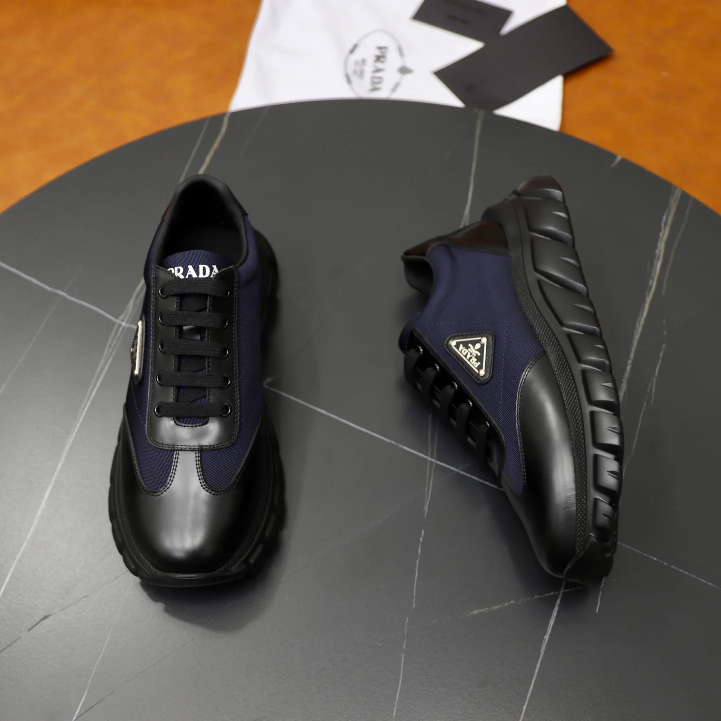 Кроссовки Мужские Prada 11490413