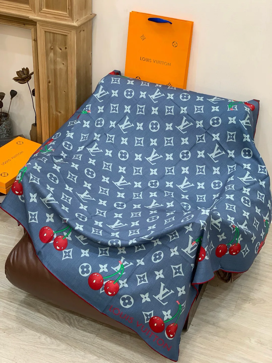 Платки Louis Vuitton 895206