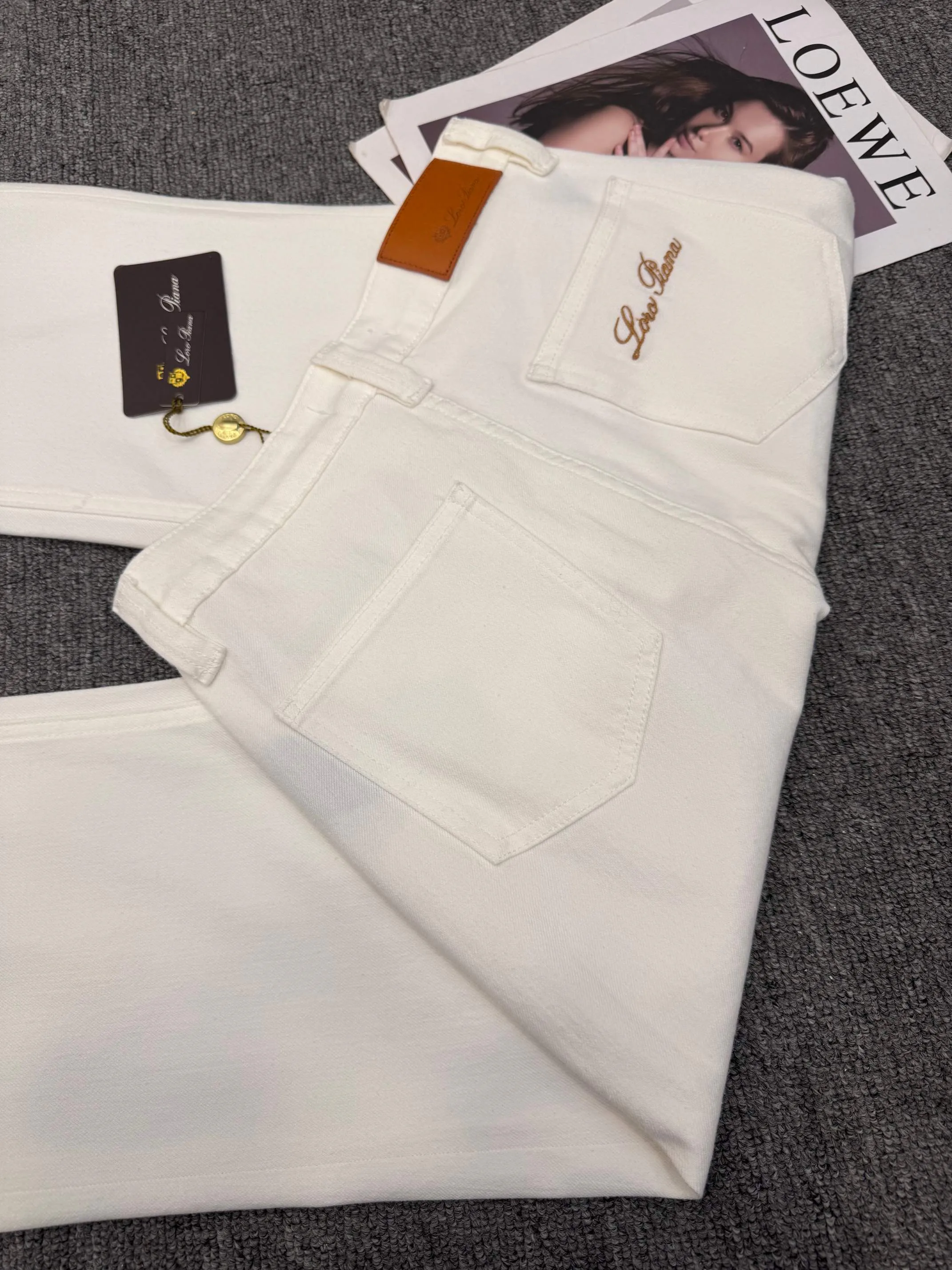 Джинсы Женские Loro Piana 11676835