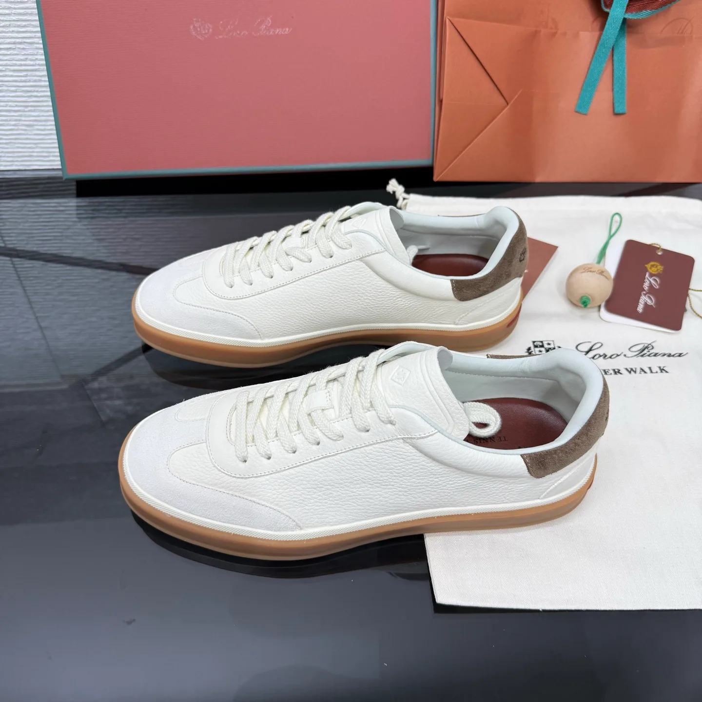 Кроссовки Женские Loro Piana 17955582