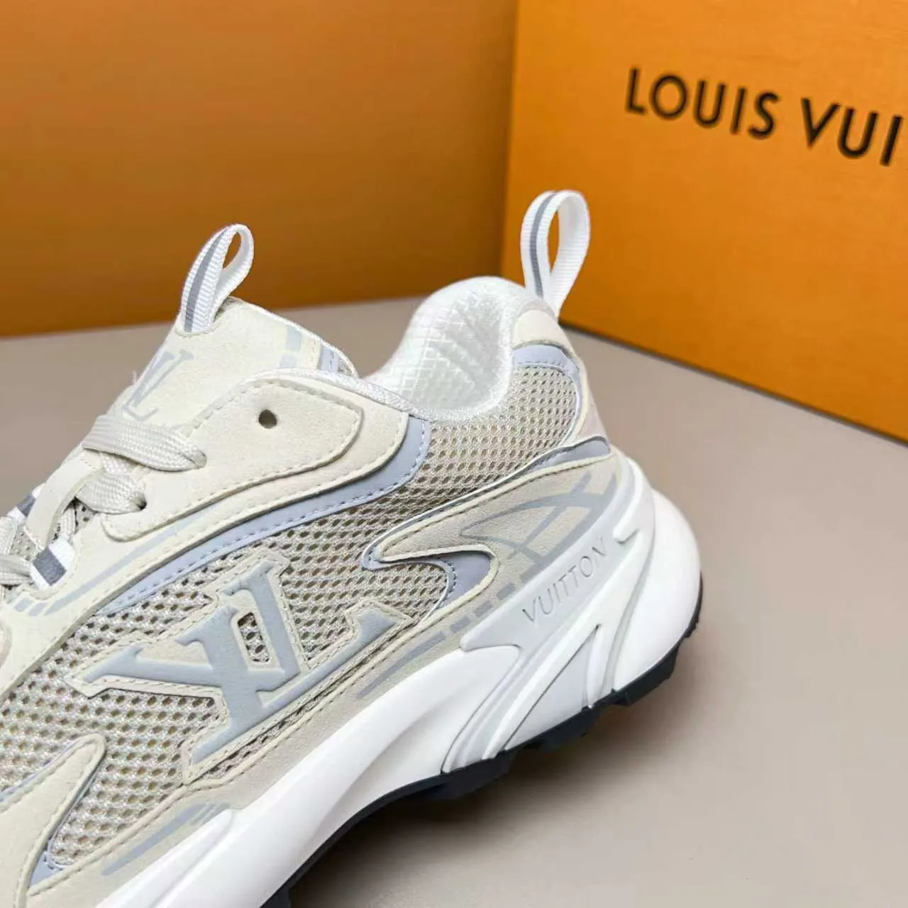 Кроссовки Мужские Louis Vuitton 20081787