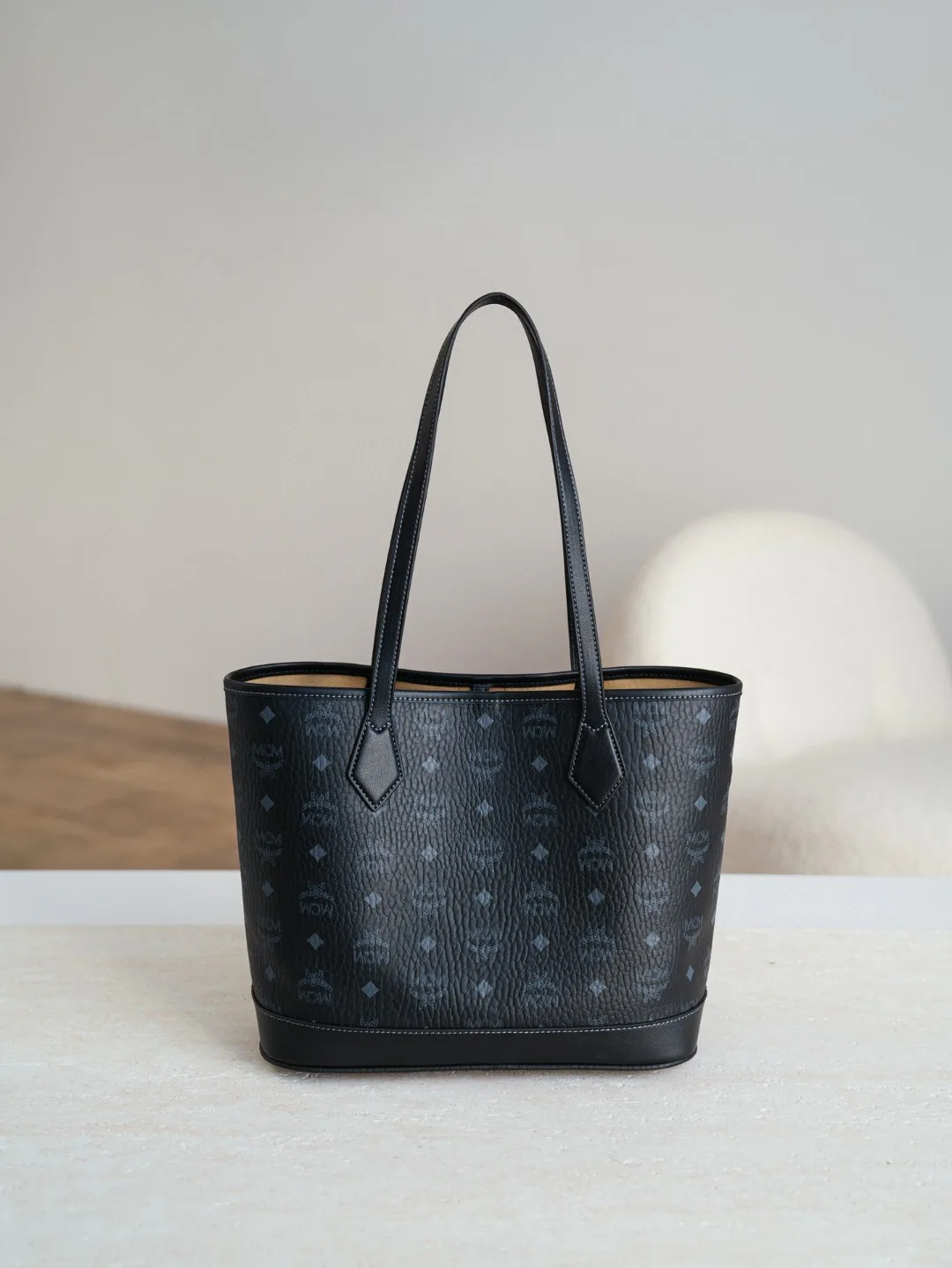 Классические Сумки Женские Mcm 13208826