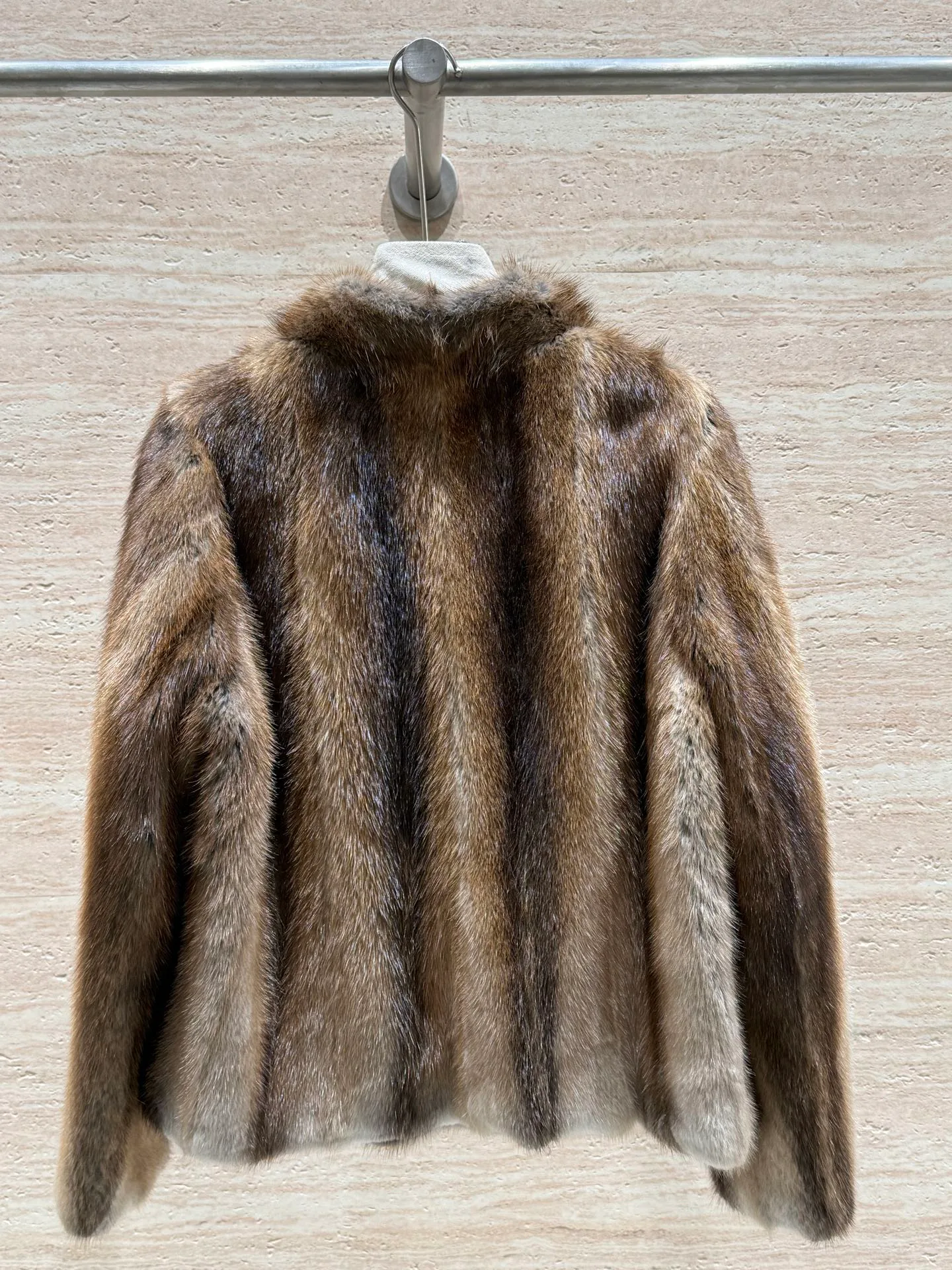 Шубы Женские Christian Dior 2609551