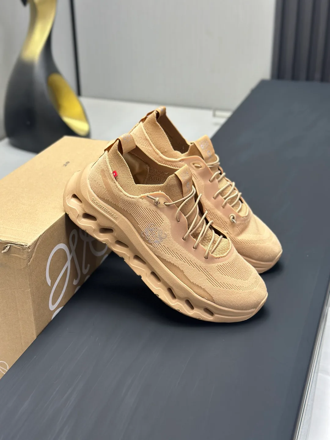 Кроссовки Женские Loewe 1992866