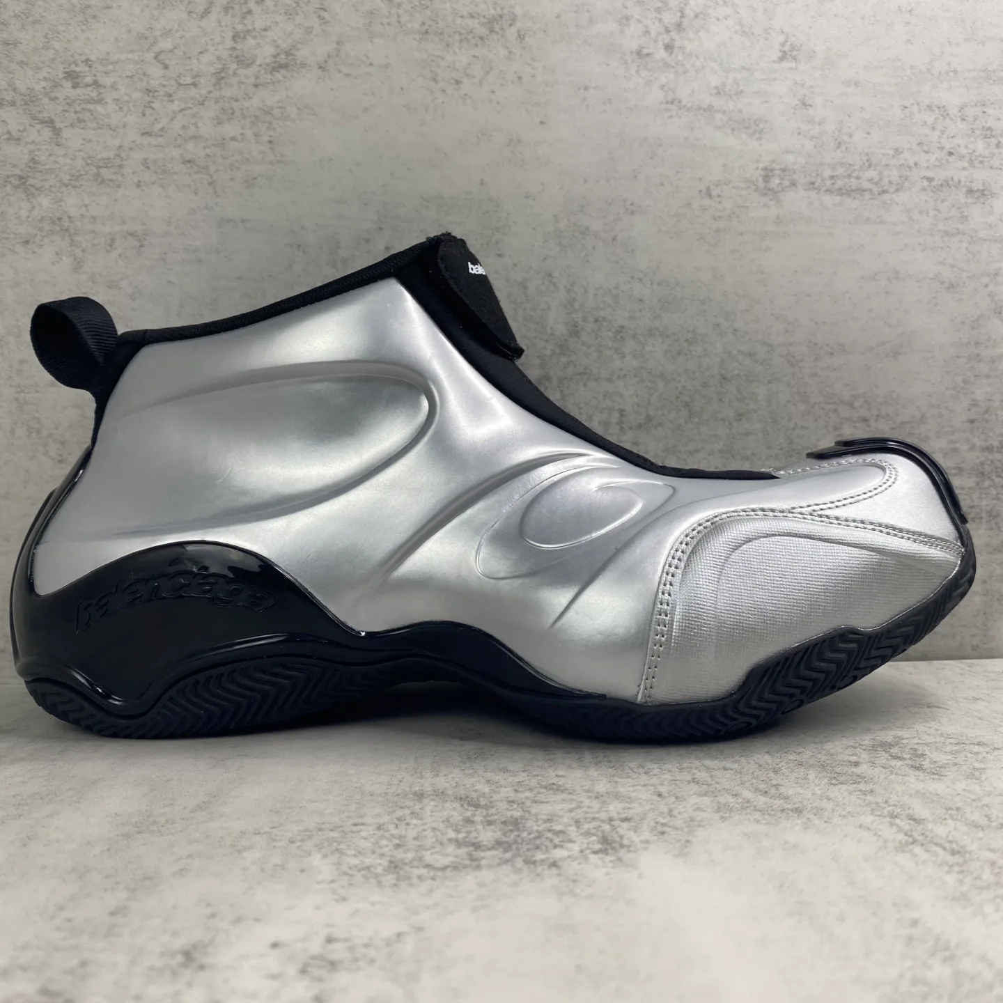 Кроссовки Мужские Balenciaga 10247840