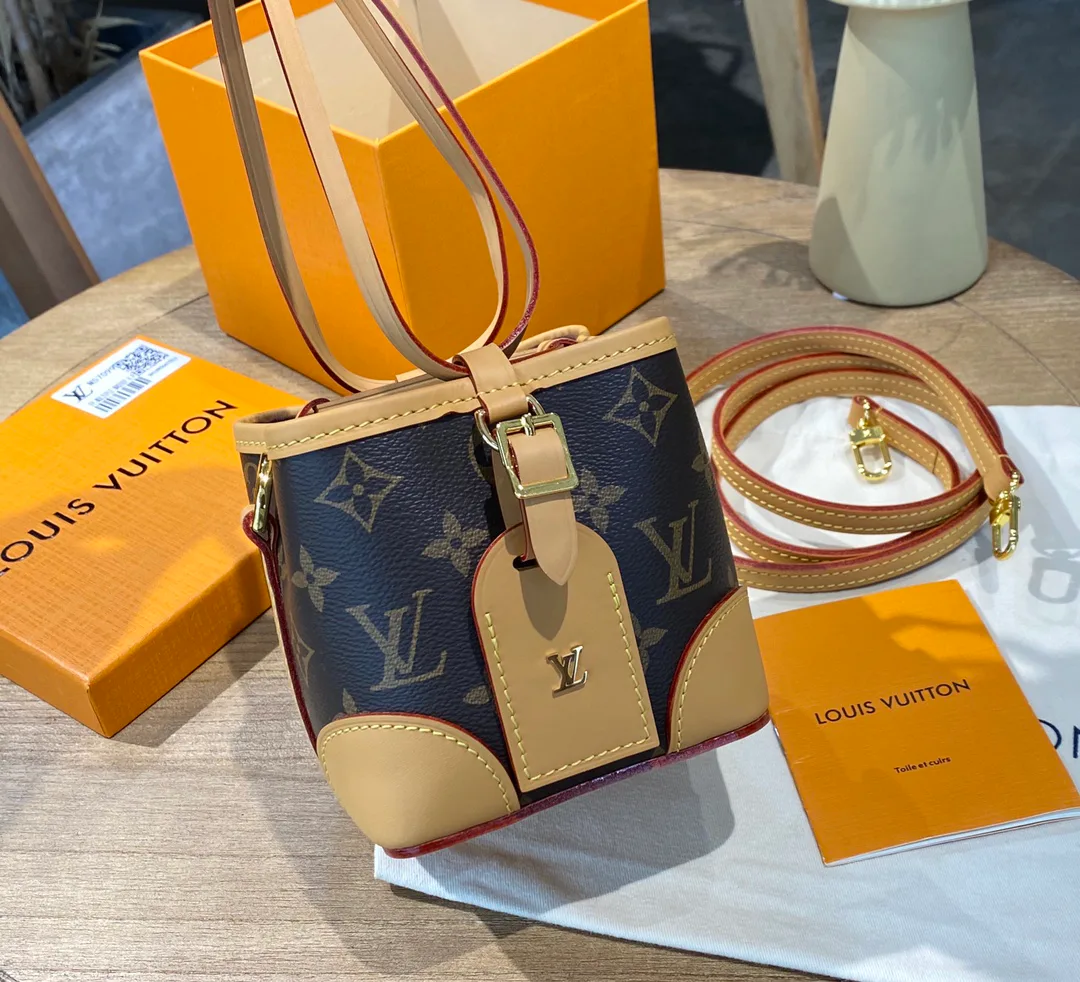 Сумки На Ремне Женские Louis Vuitton 20457