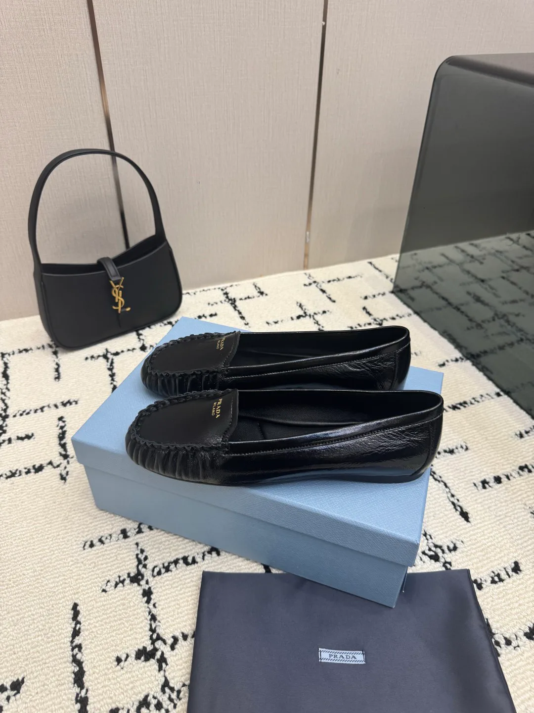 Туфли Женские Prada 17456144