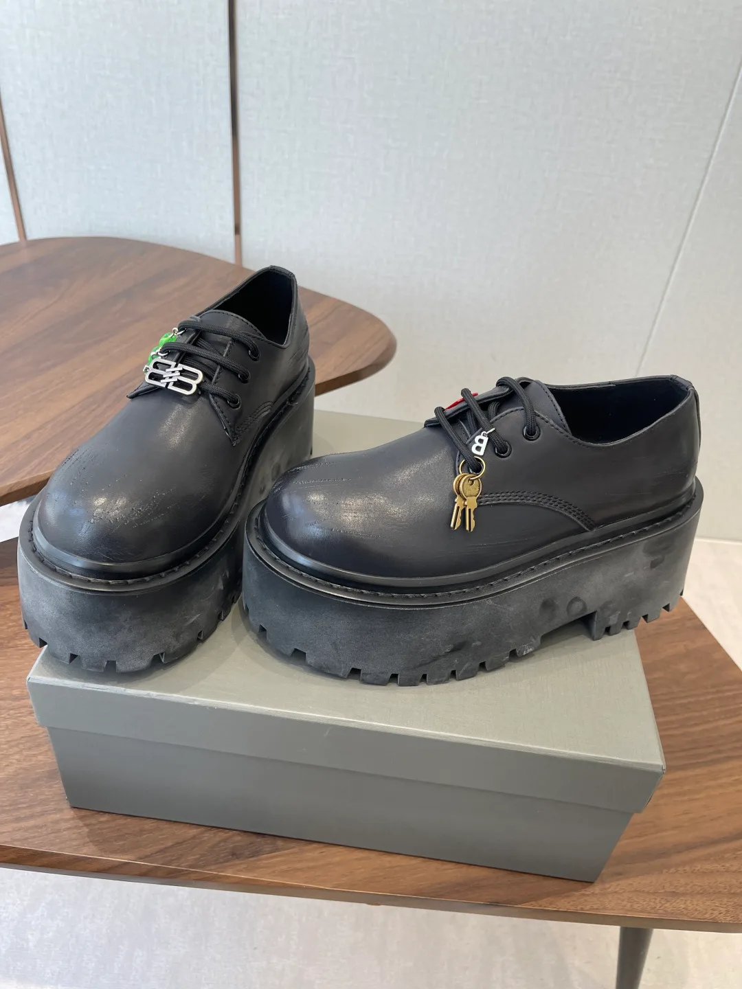 Ботинки Женские Balenciaga 1592823