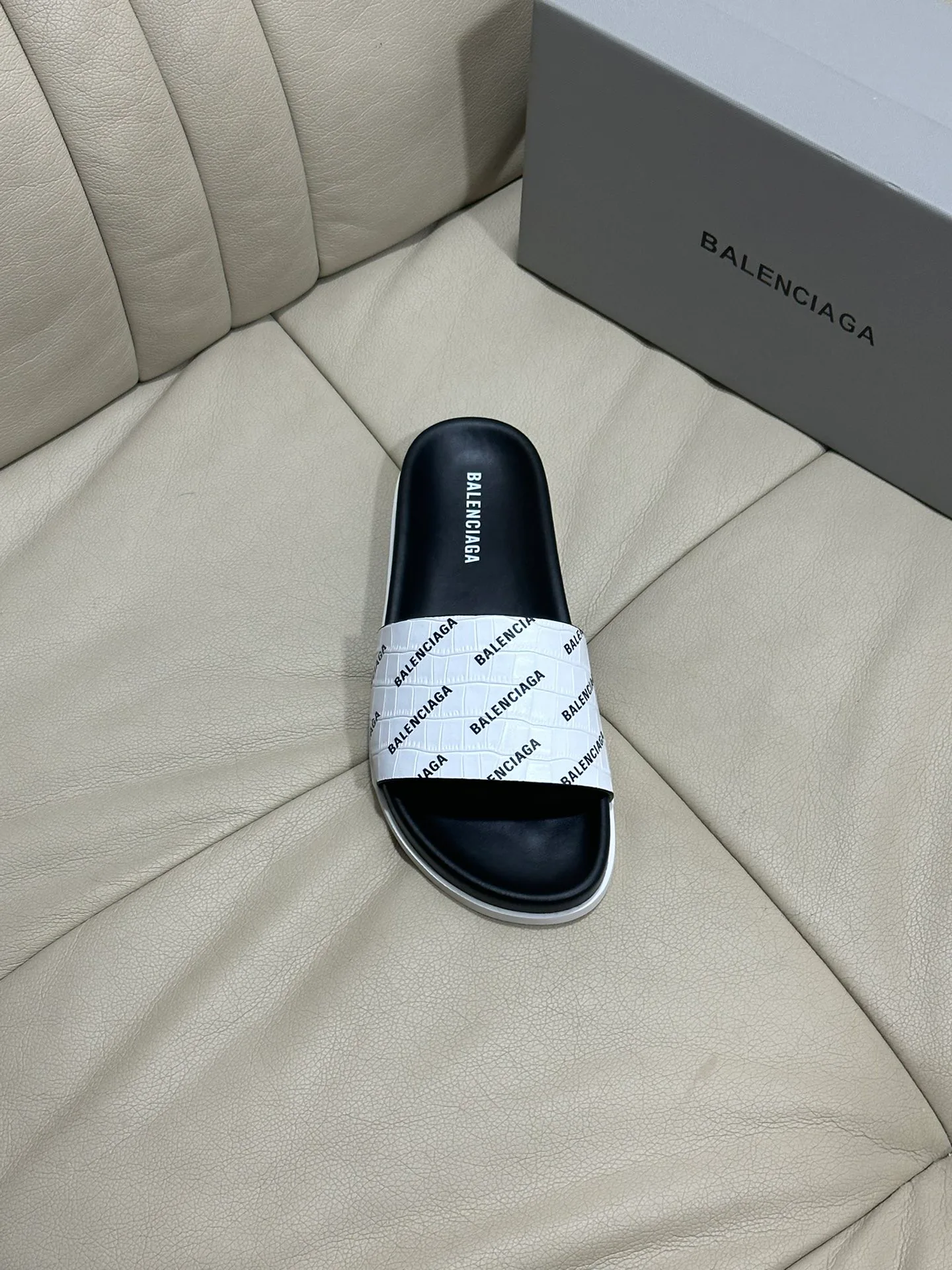 Шлепанцы Мужские Balenciaga 15118