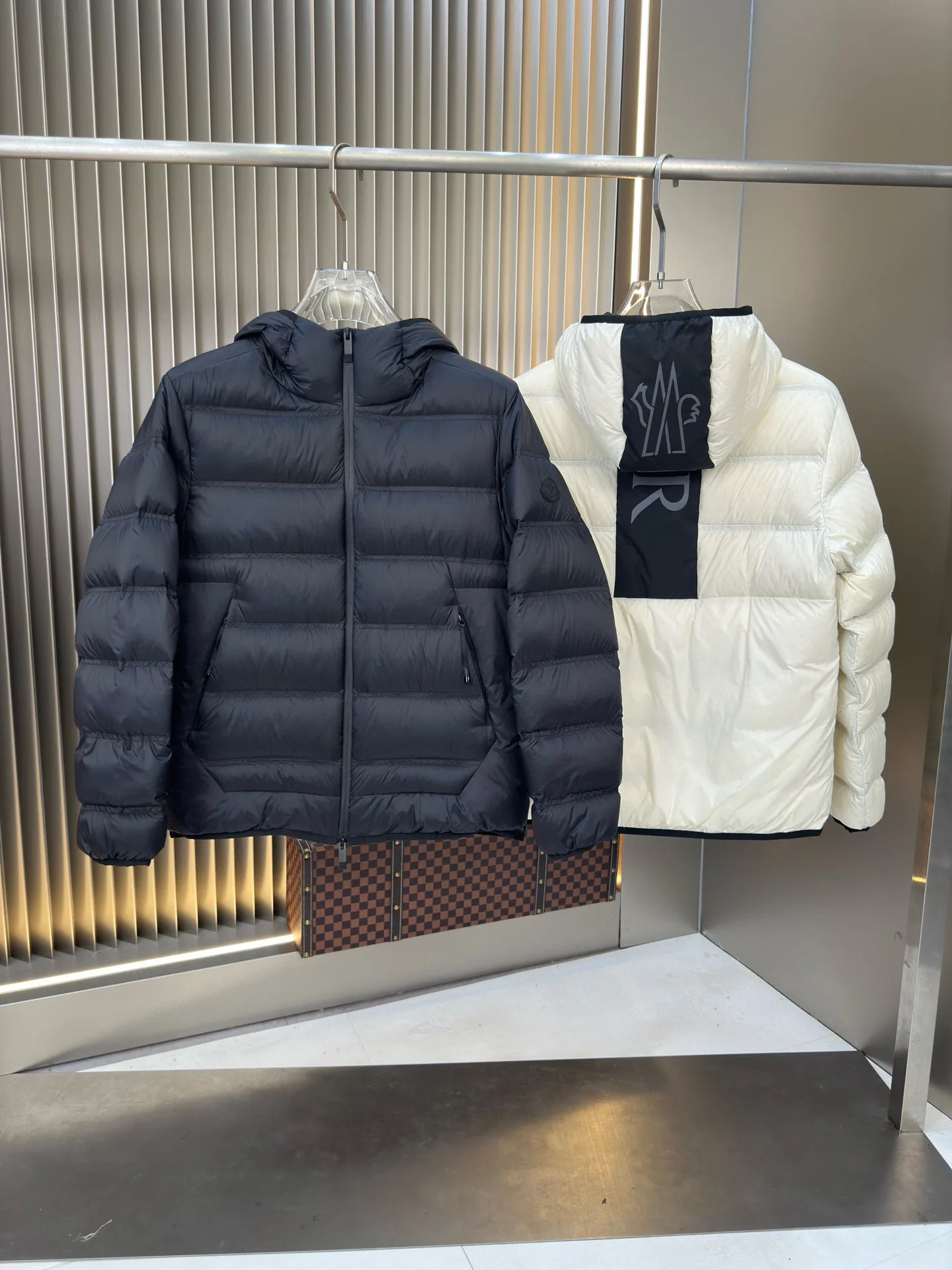 Куртки И Пуховики Мужские Moncler 164706