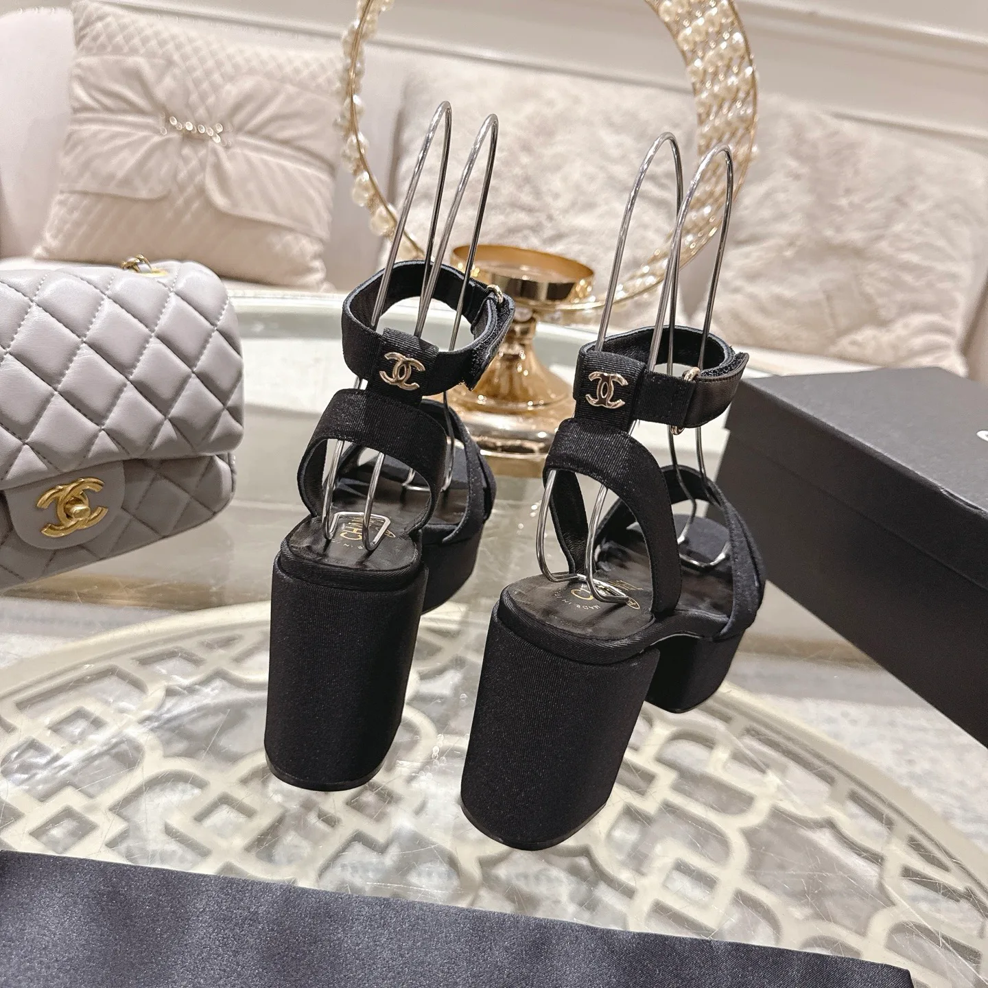 Босоножки Женские Chanel 9361027