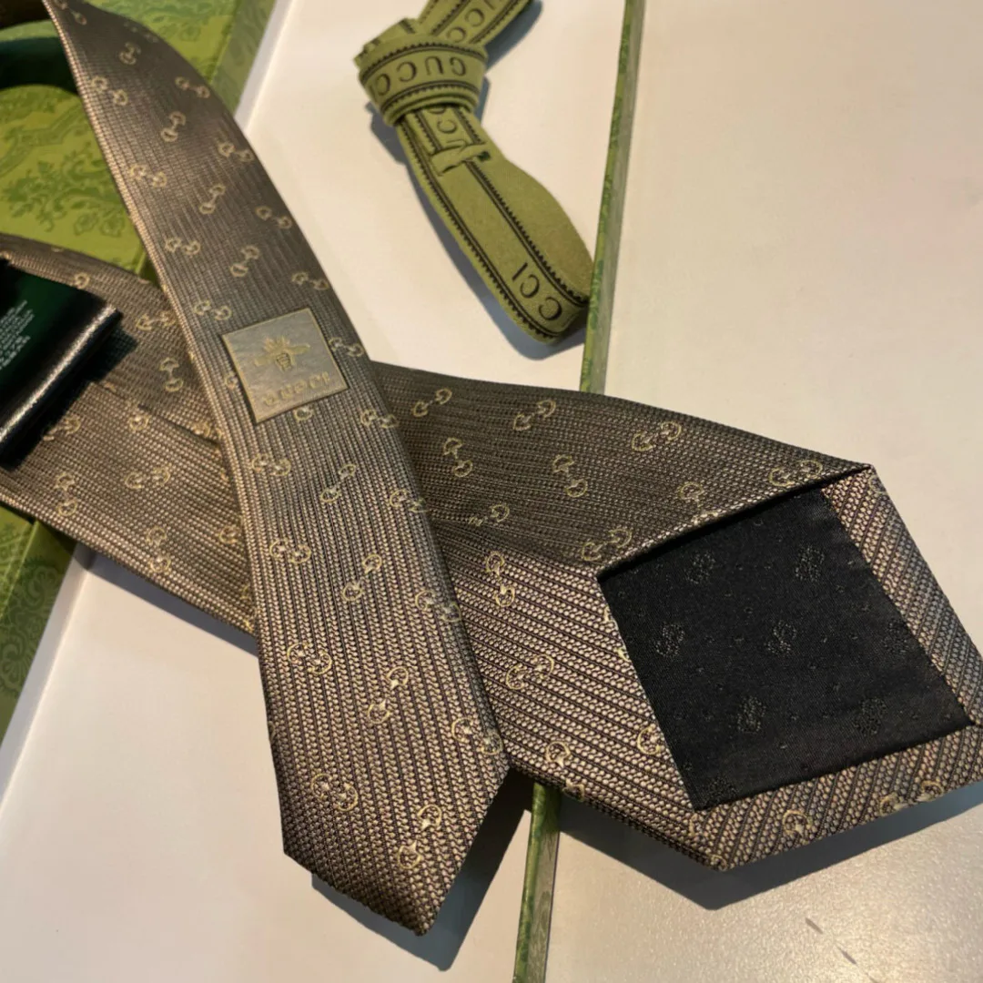 Шарфы Gucci 218381