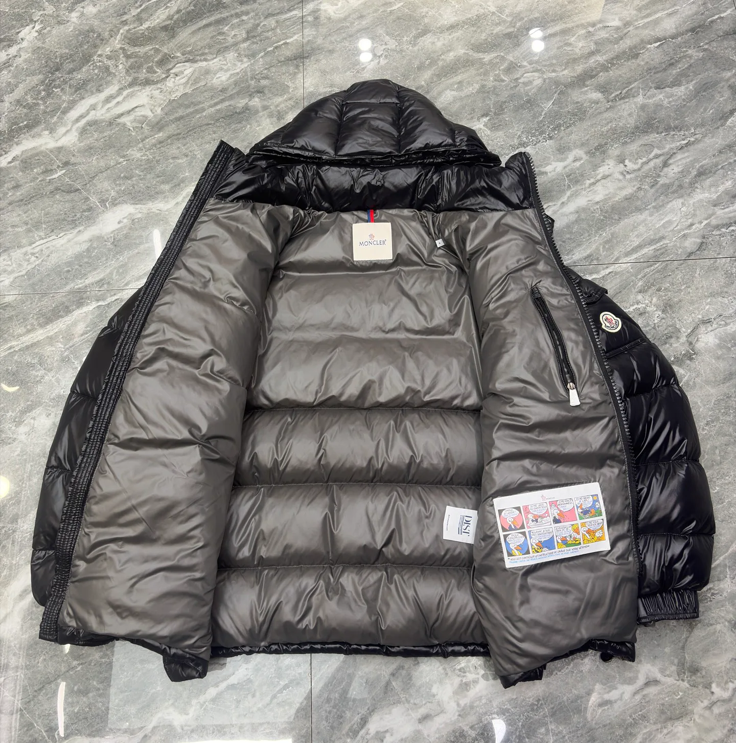 Куртки И Пуховики Женские Moncler 17568683