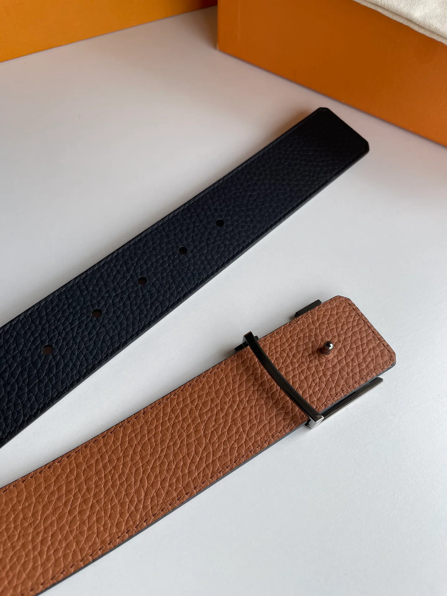 Ремни Louis Vuitton 10399097