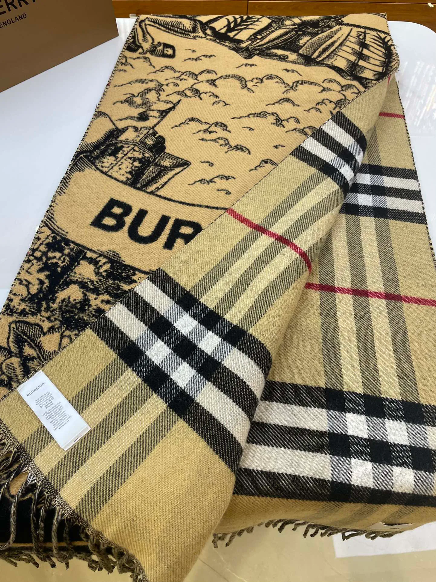 Шарфы Burberry 76725