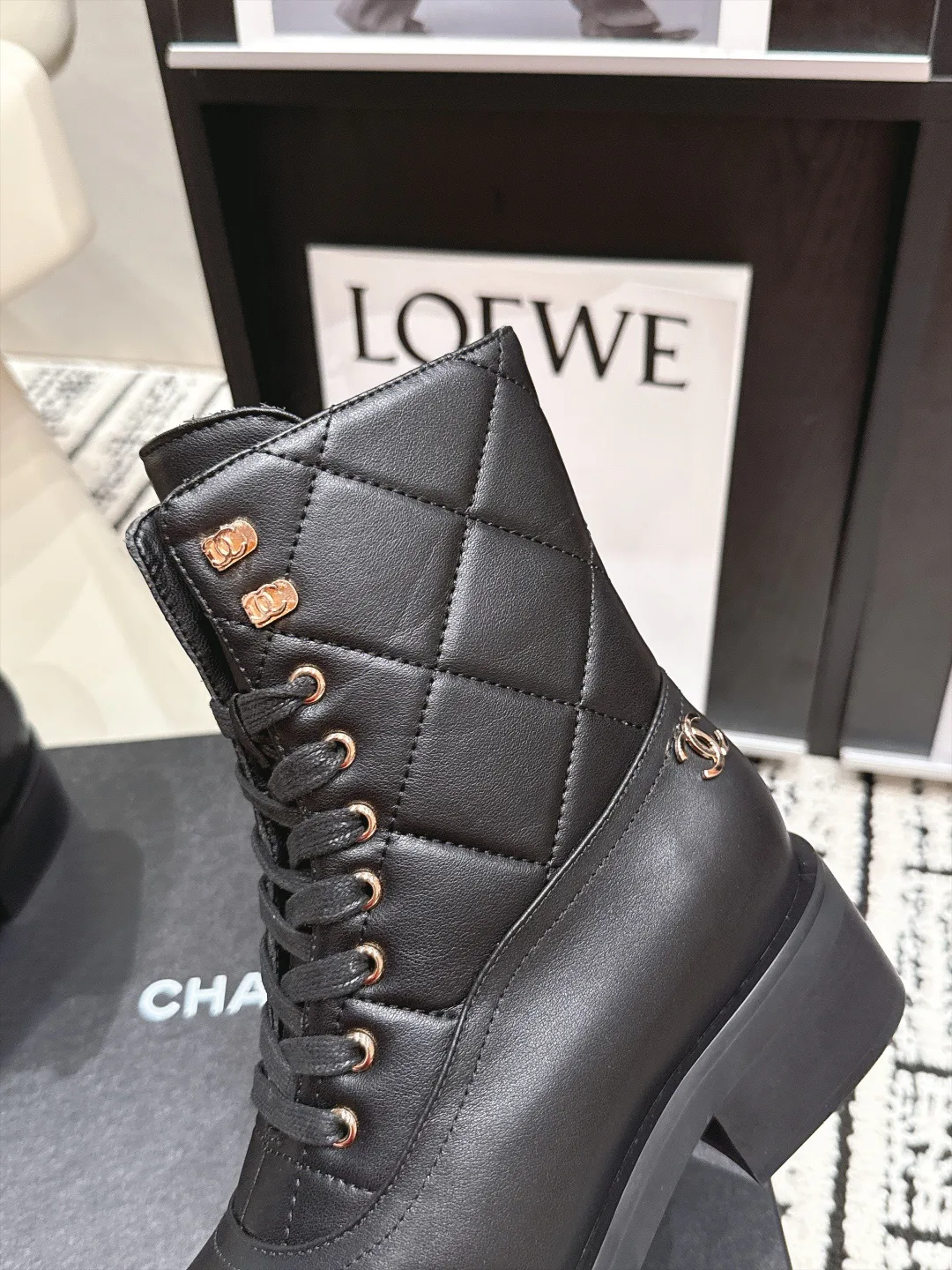 Ботинки Женские Chanel 18497863
