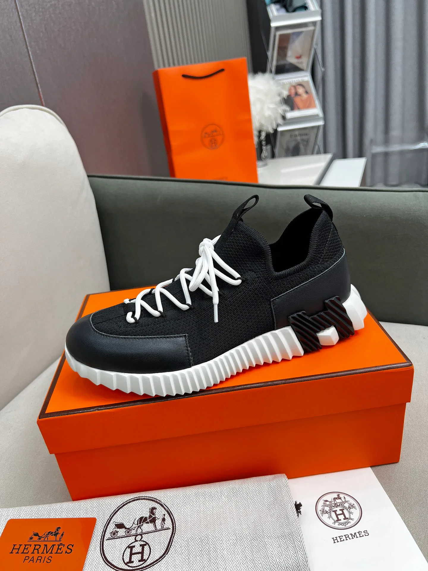 Кроссовки Женские Hermes 2628135