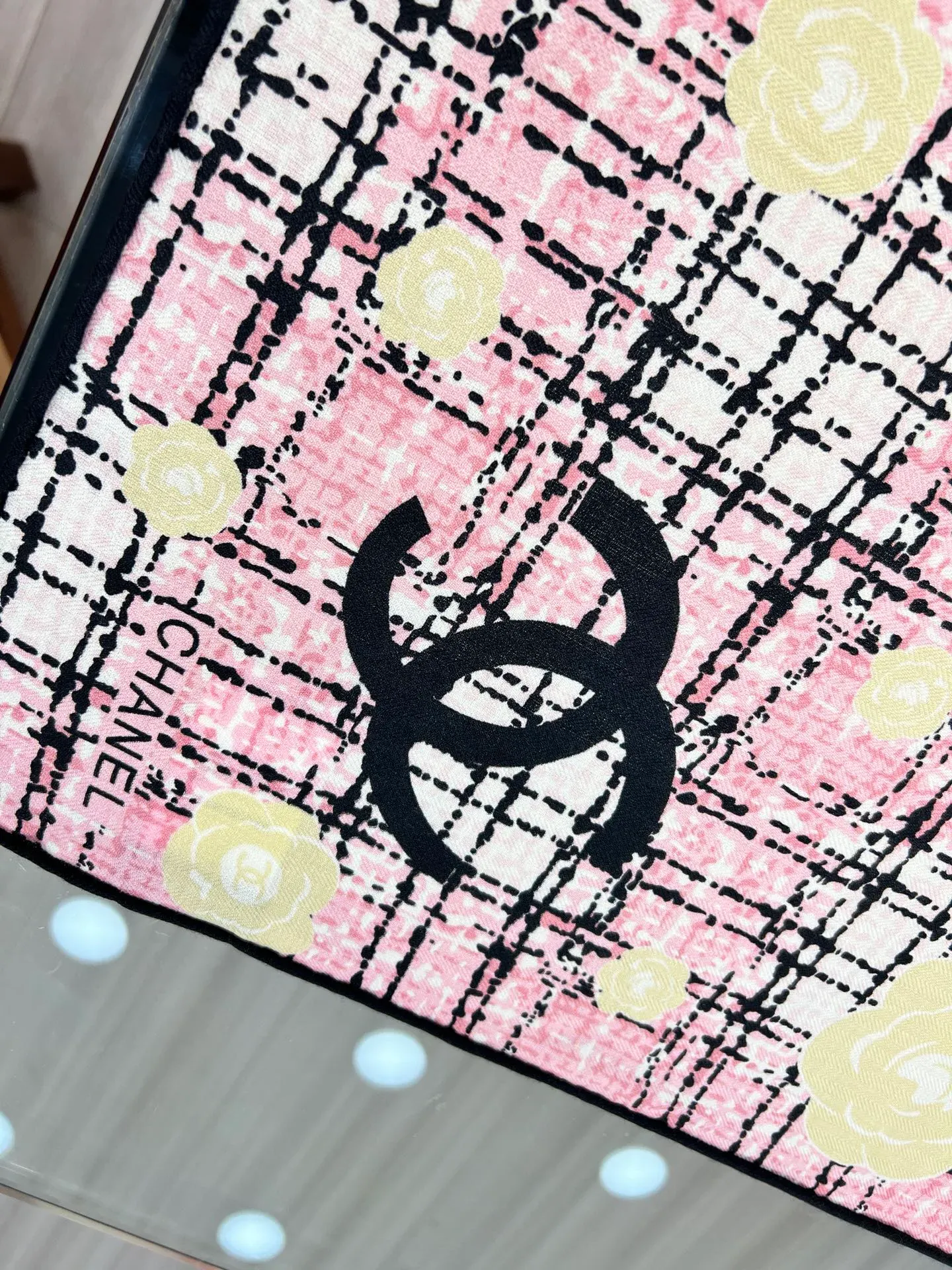 Шарфы Chanel 136725