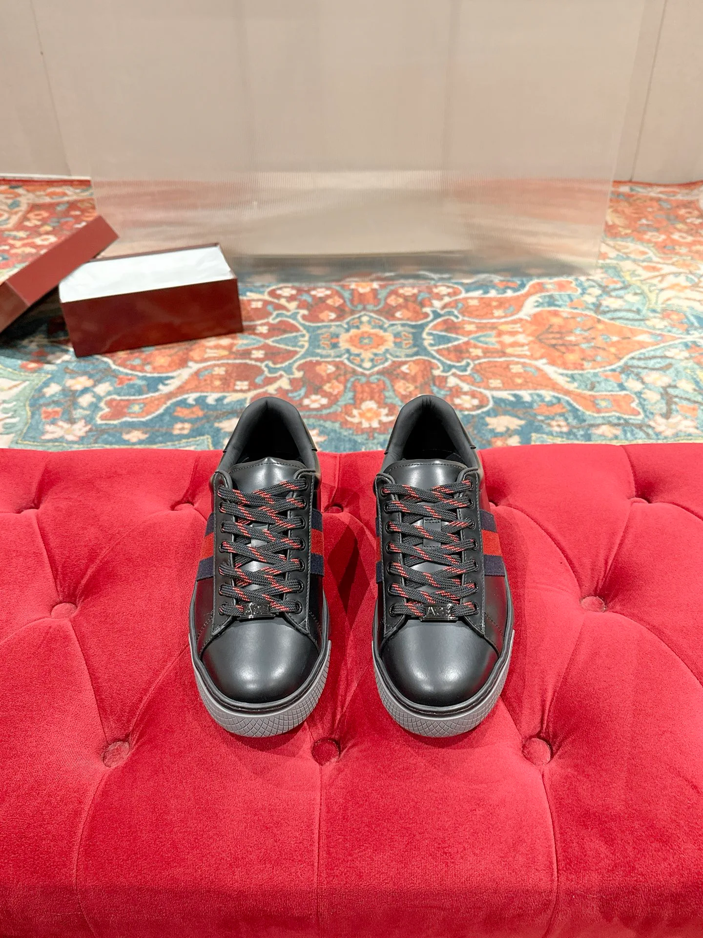 Кроссовки Мужские Gucci 738982