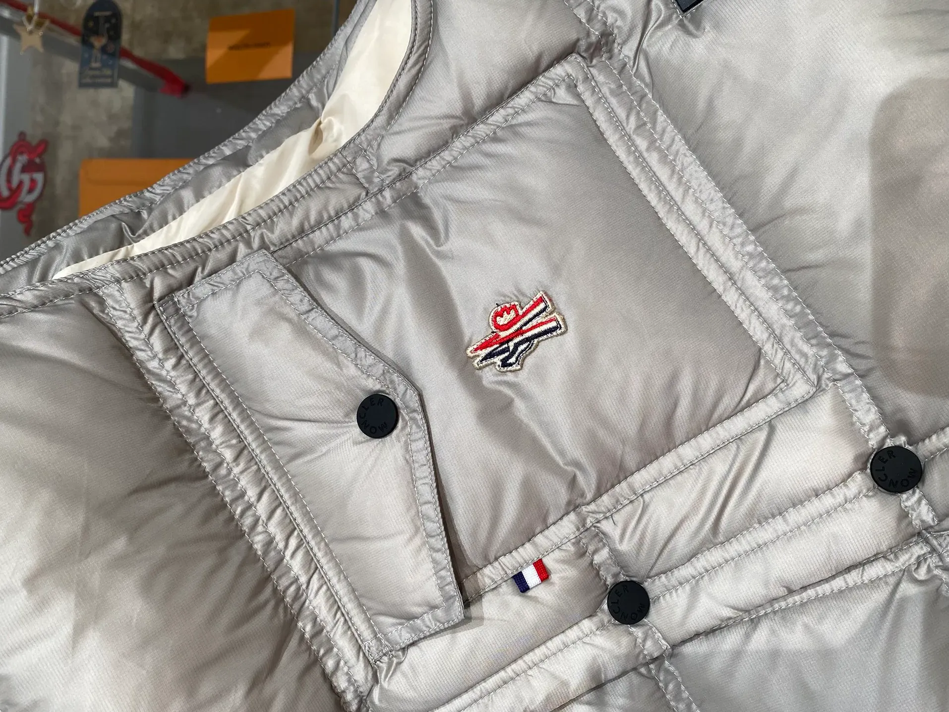 Жилеты Мужские Moncler 608711