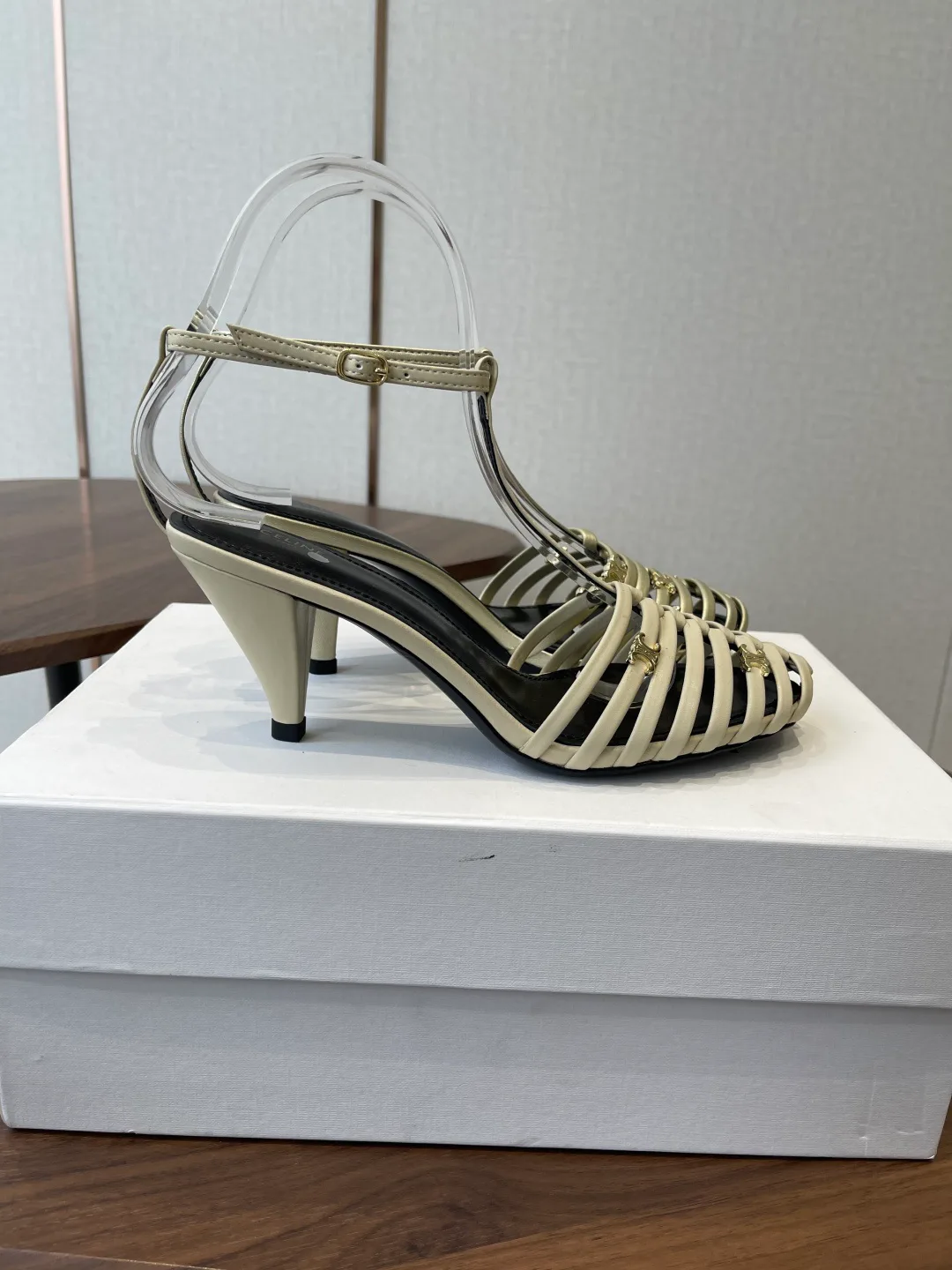 Босоножки Женские Celine 11645191