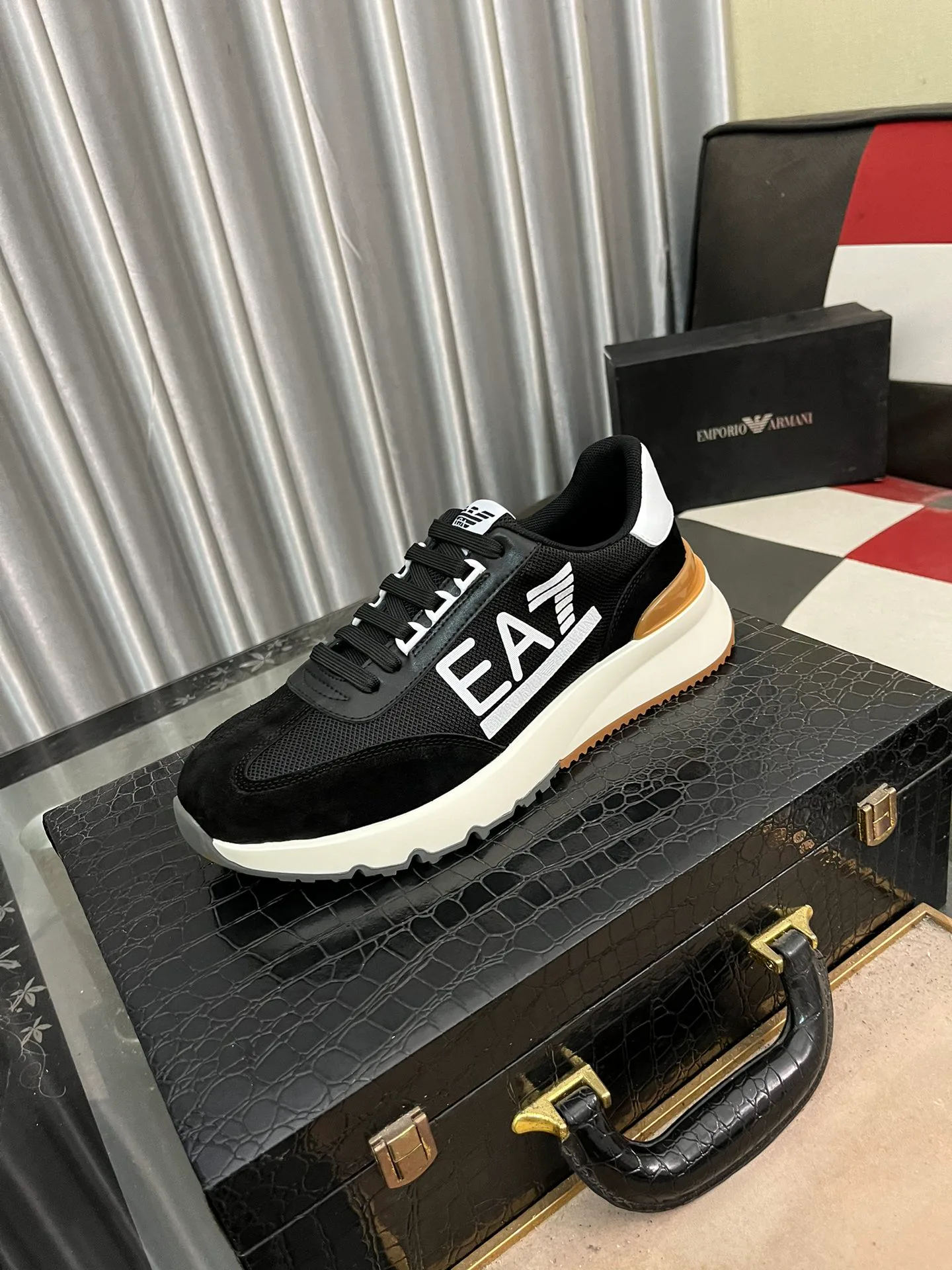 Кроссовки Женские Armani 267782