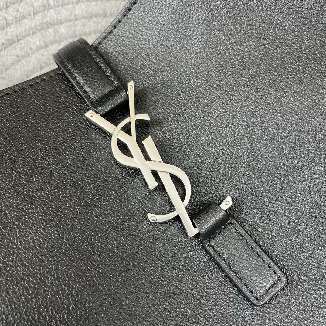 Сумки На Ремне Женские Saint Laurent 143668