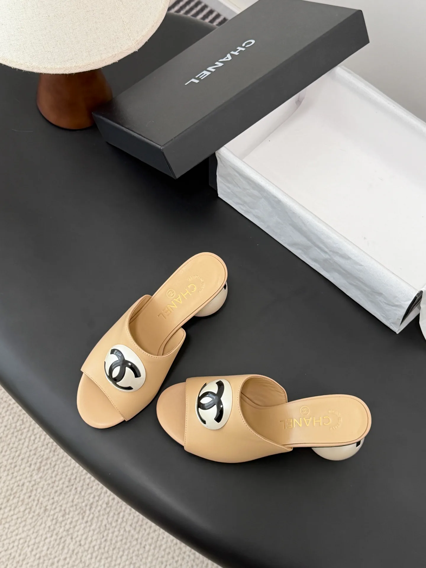 Босоножки Женские Chanel 10997488