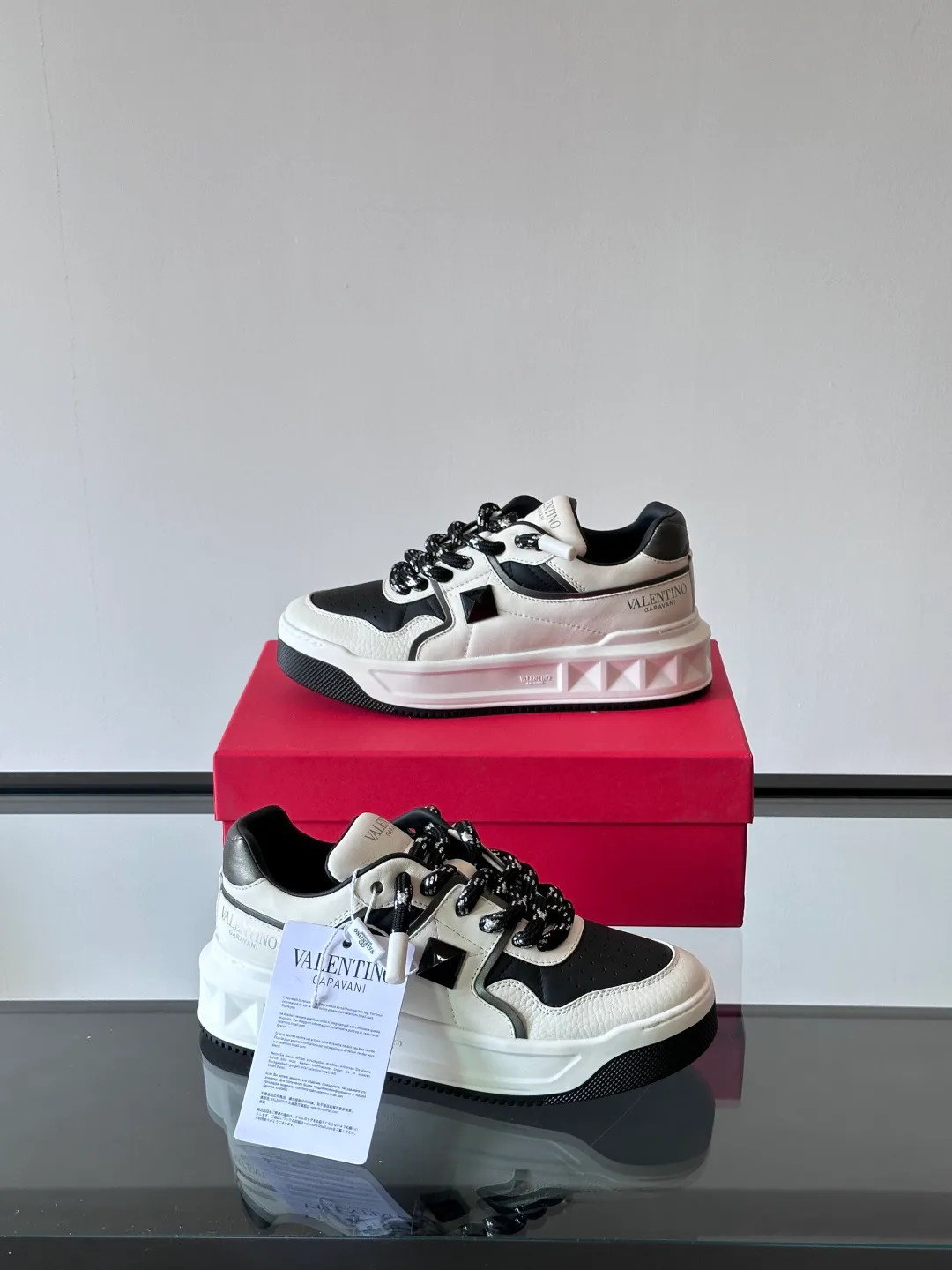 Кроссовки Женские Valentino 279272