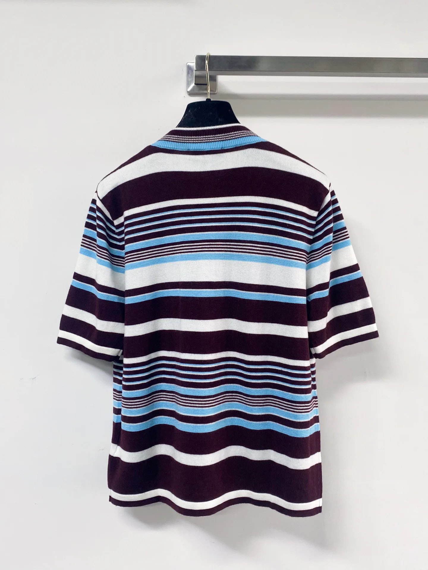 Футболки Женские Prada 11681792